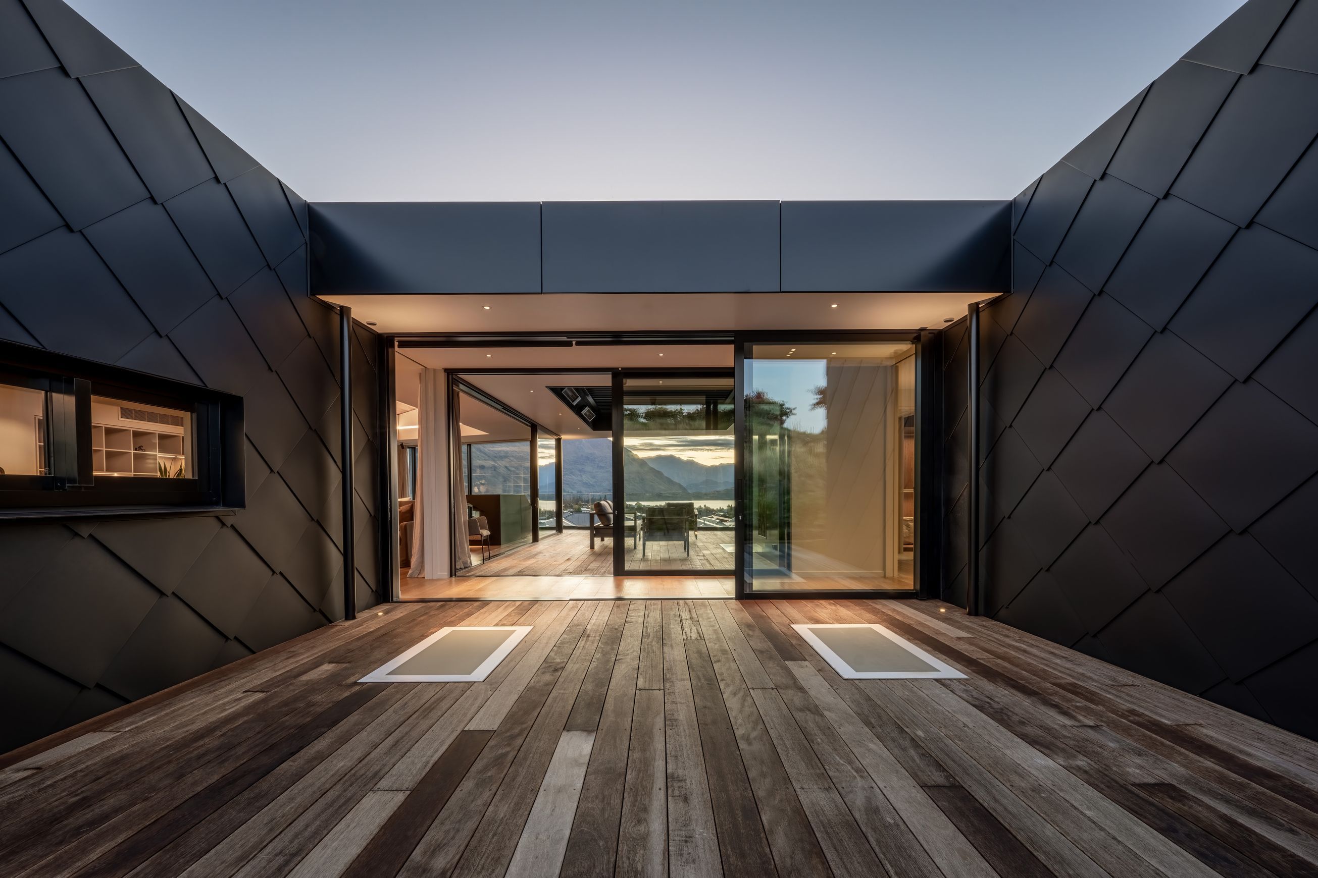 GOTHAM BLACK Premium Pre-coated Aluminium