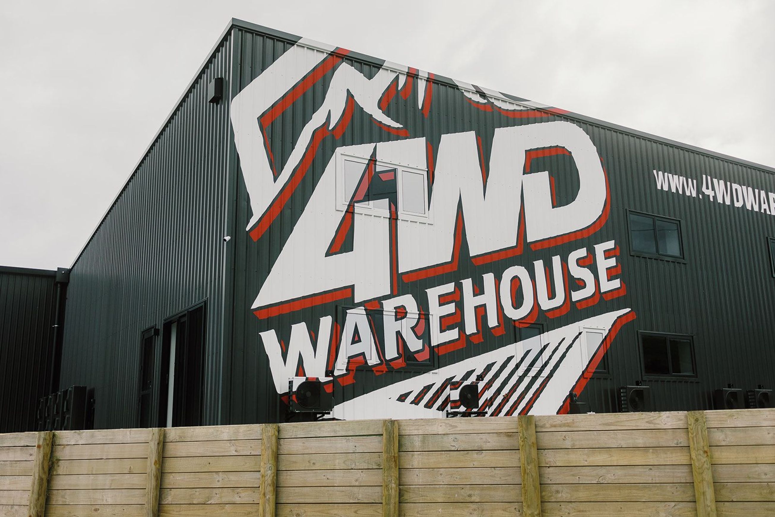 Plumbdek Roofing | Cladding