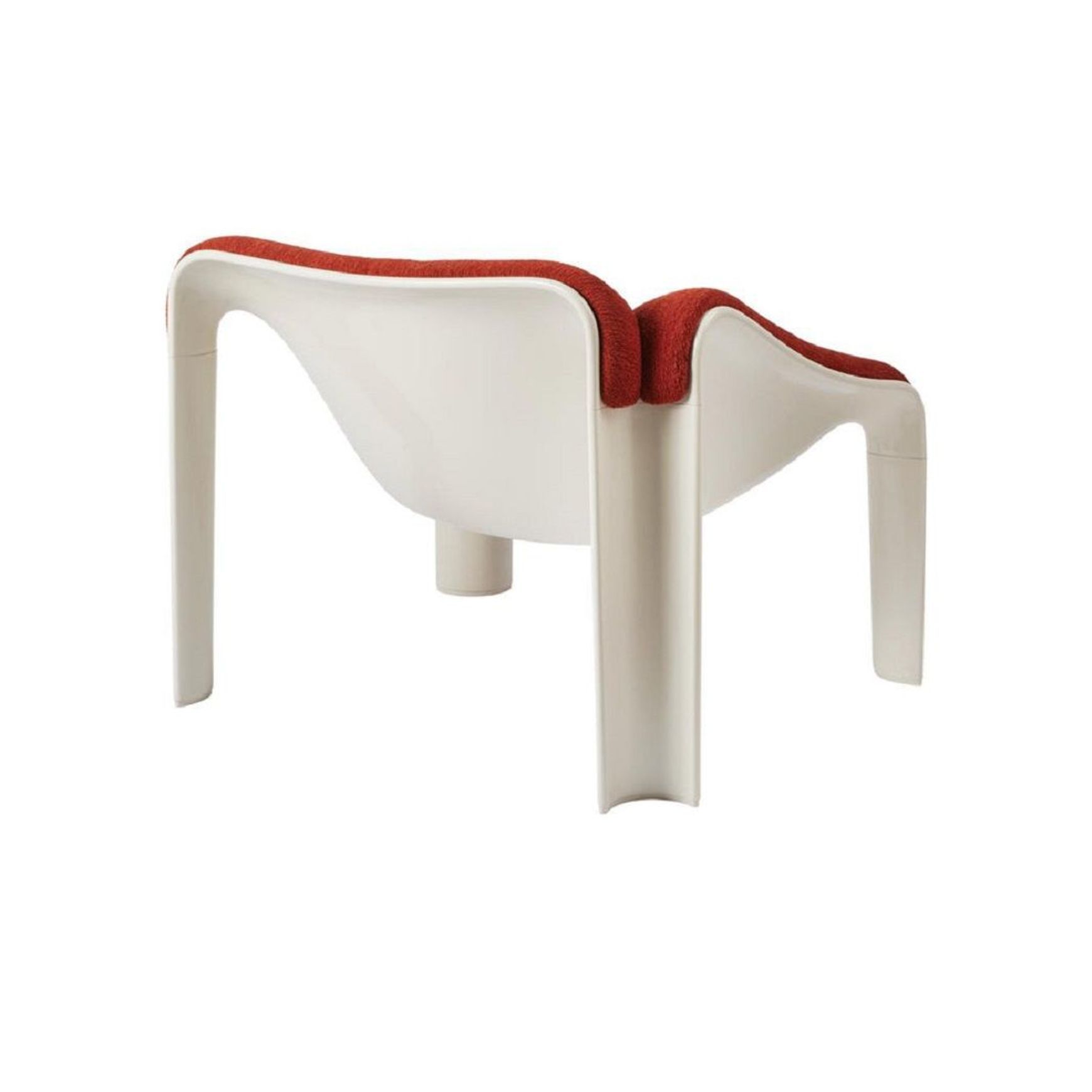 F300 Lounge Chair
