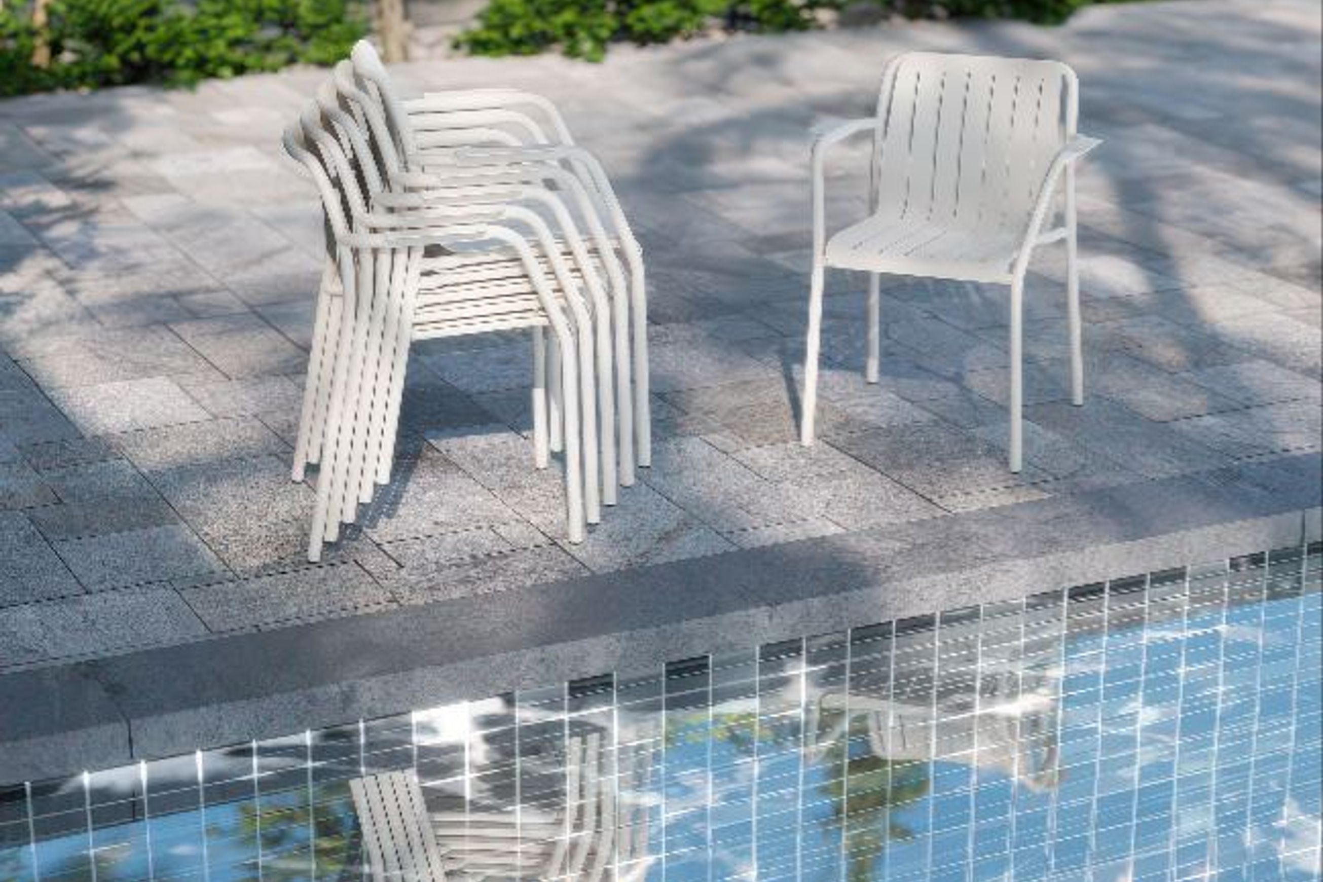 Roku Outdoor Armchair