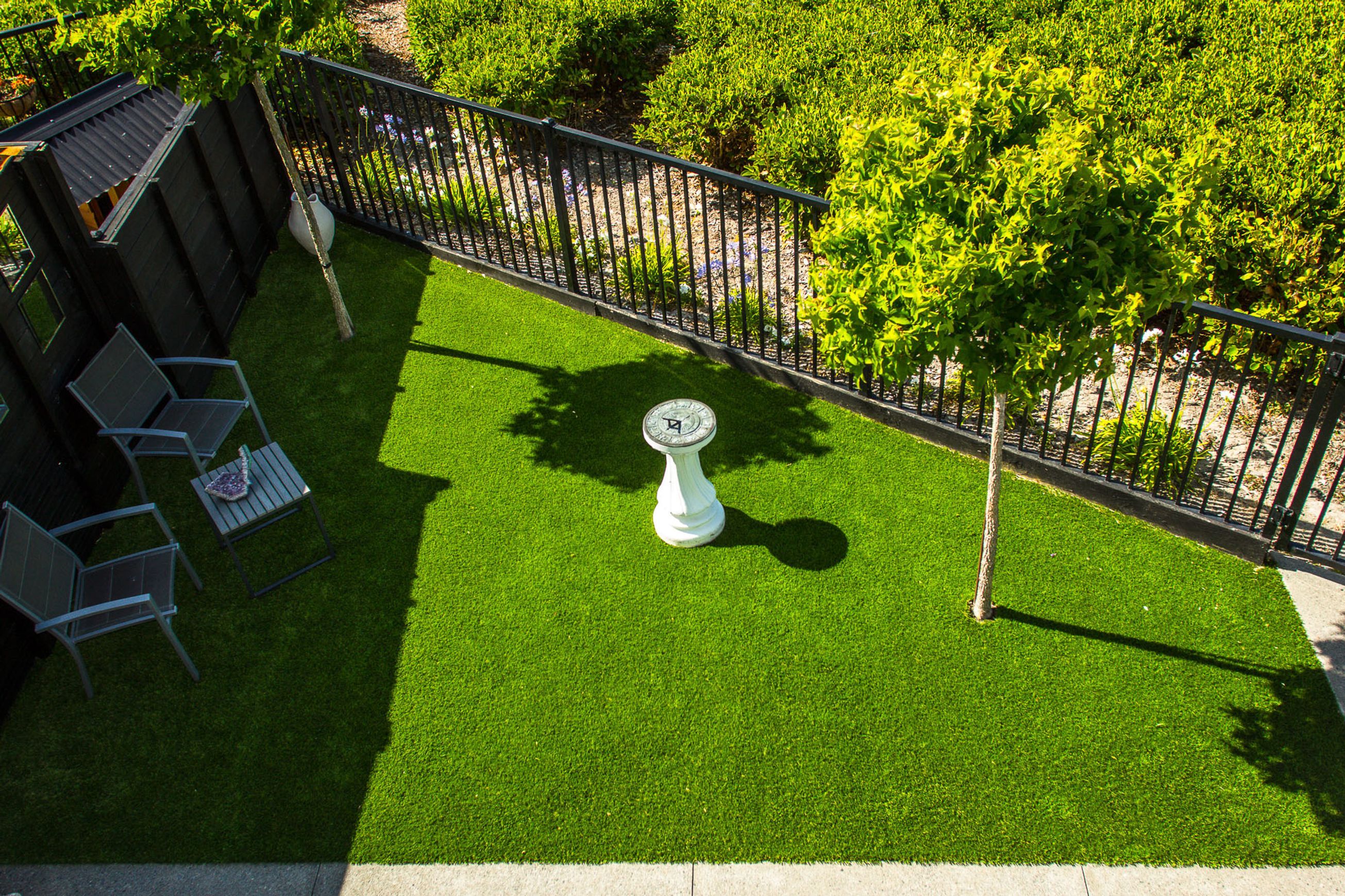 Retreat 40 - Artificial Turf and Landscaping Grass by SmartGrass