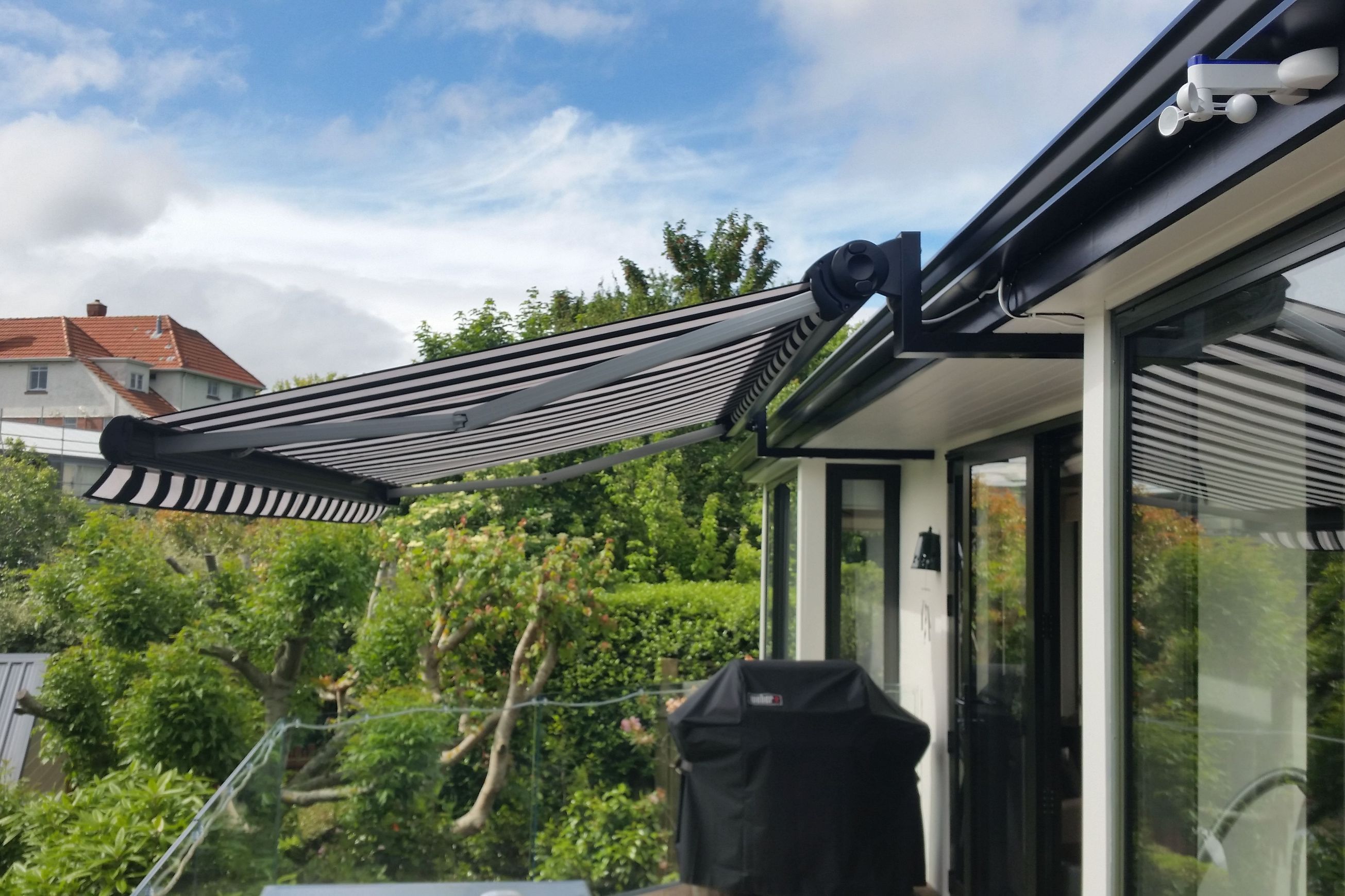 Felicia™ Retractable Cassette Awning