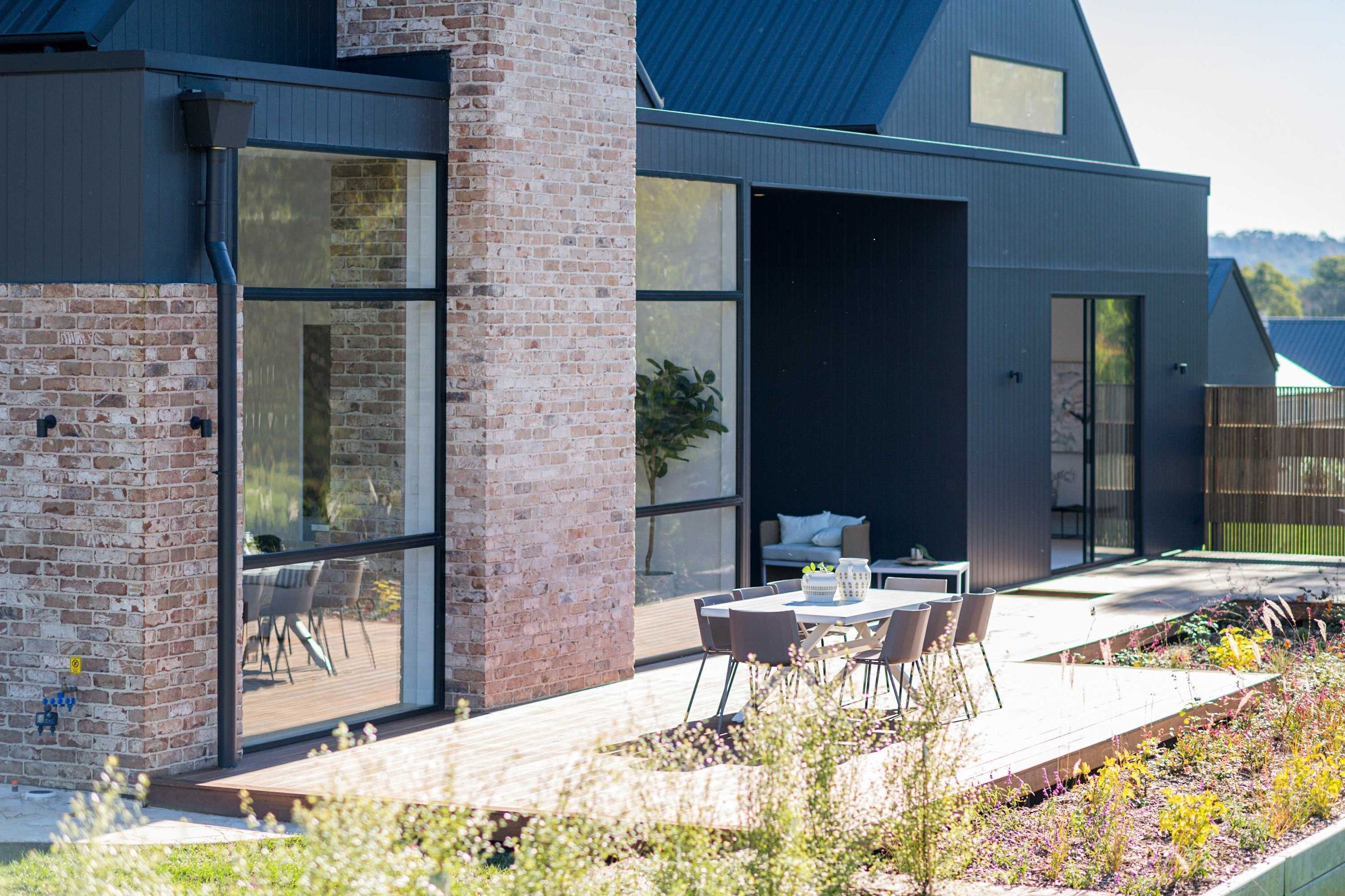 Vantage | Series 755 | ComfortEDGE™ Awning Window