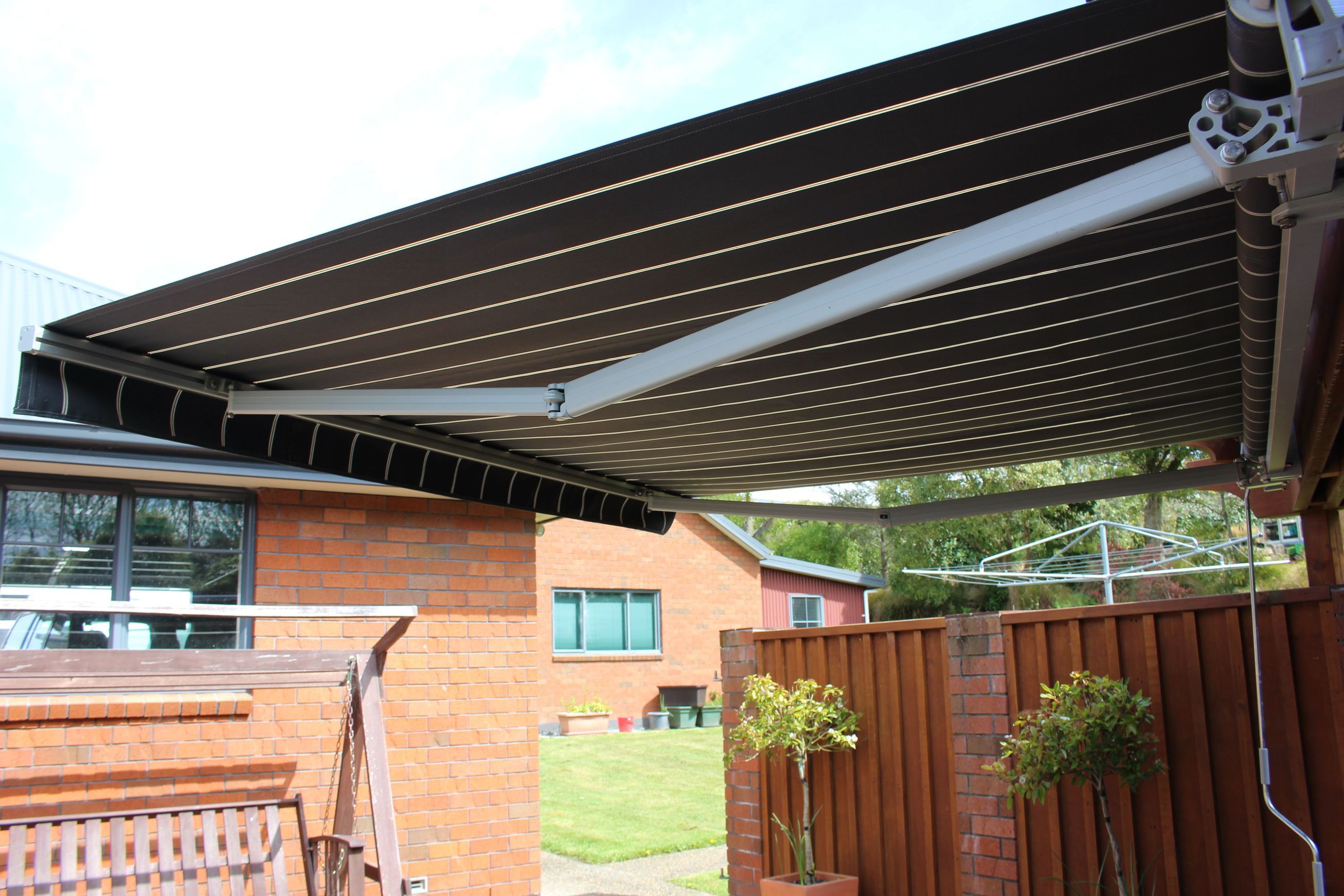 Deauville™ Retractable Folding Arm Awning