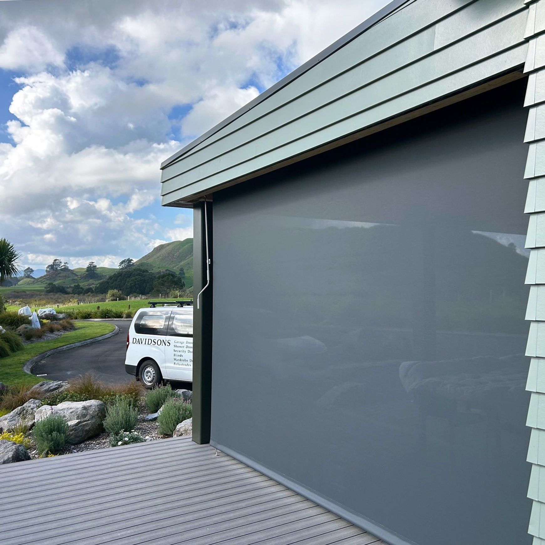 Riviera™ Drop Down Awning