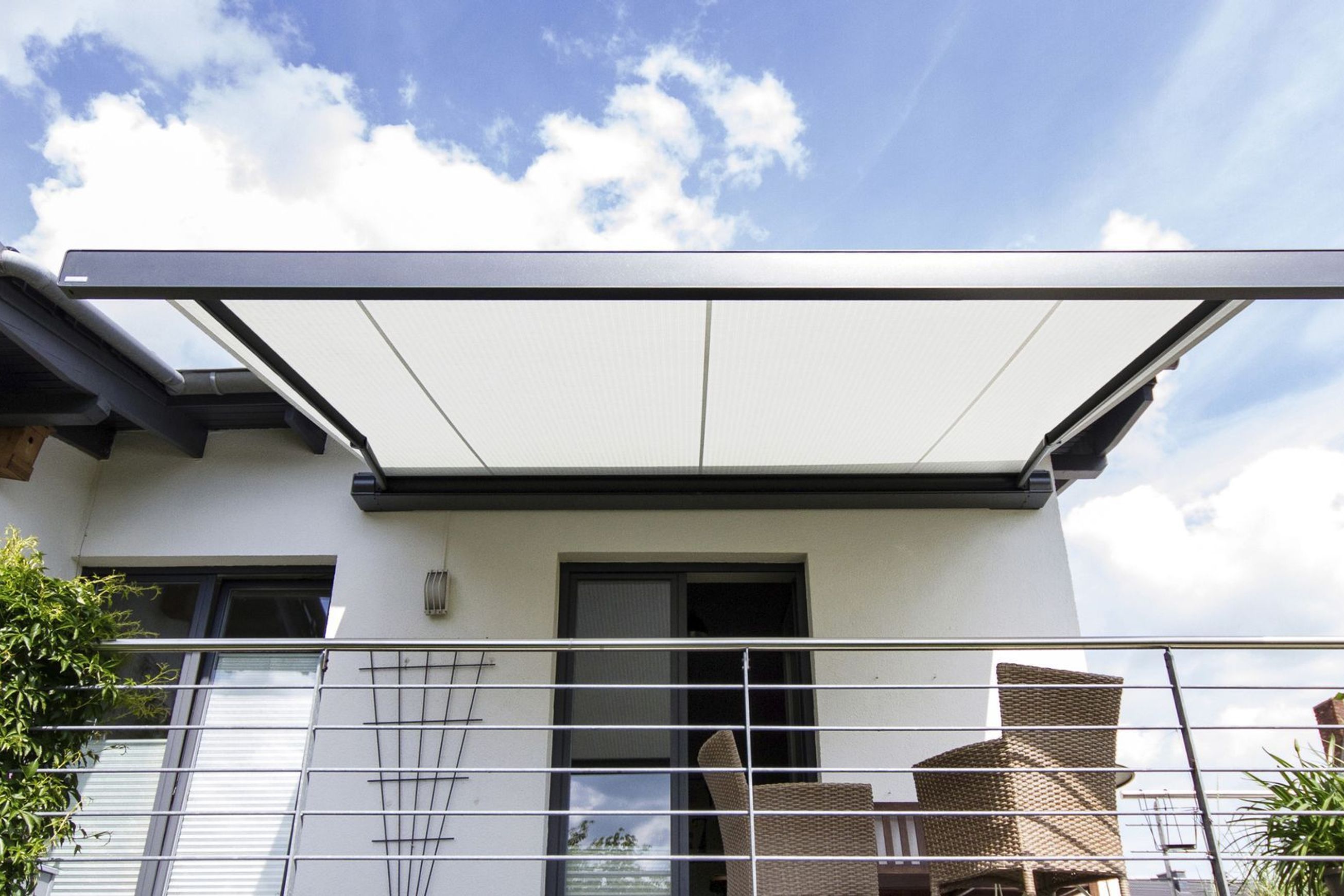 Markilux 970 Awning