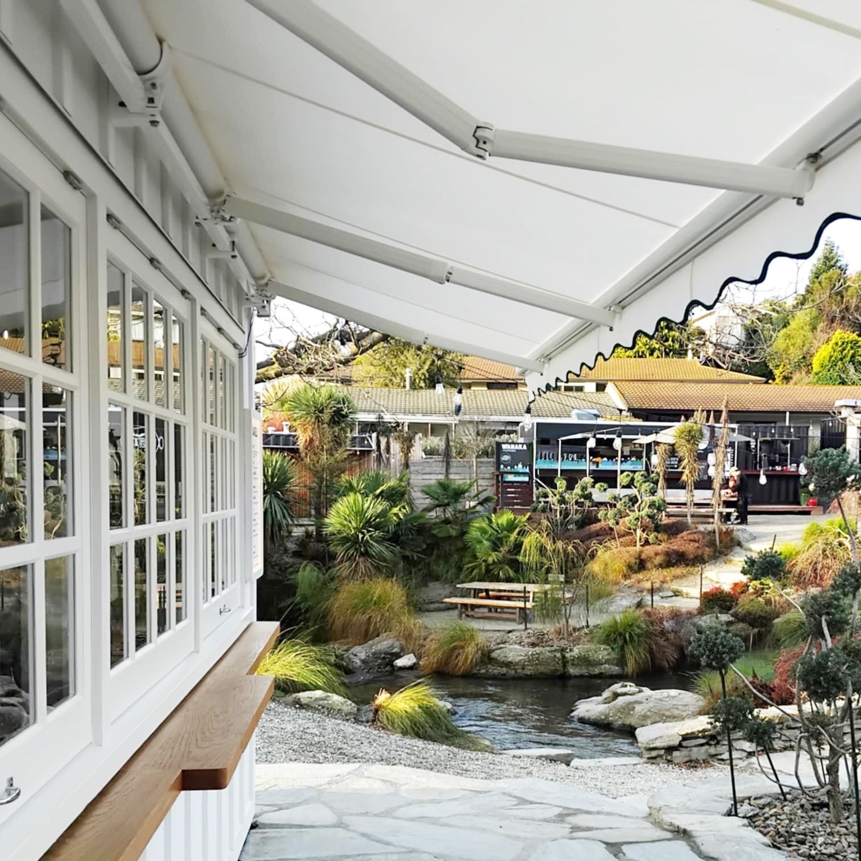 Horizon Monobloc Awning