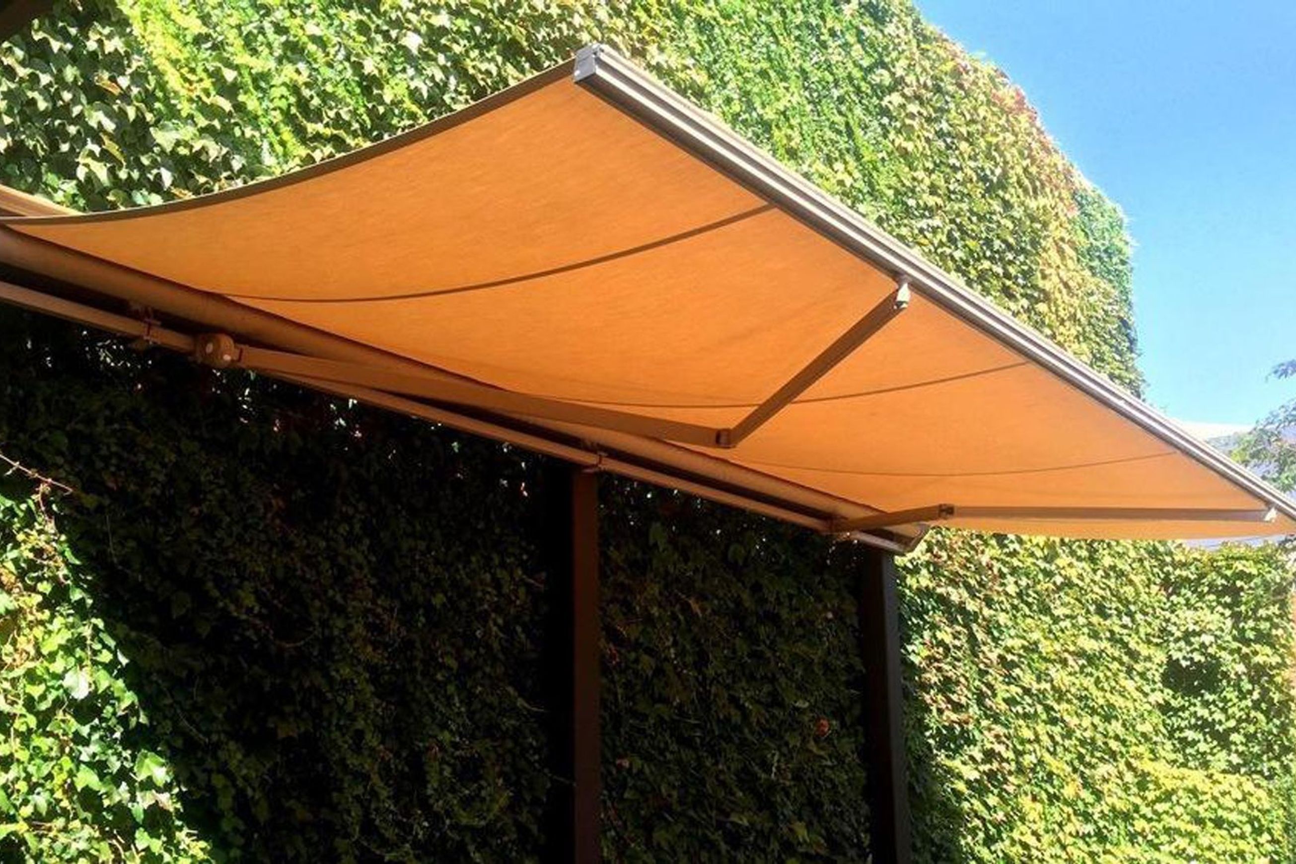 Terrea Folding Arm Awnings | Warema
