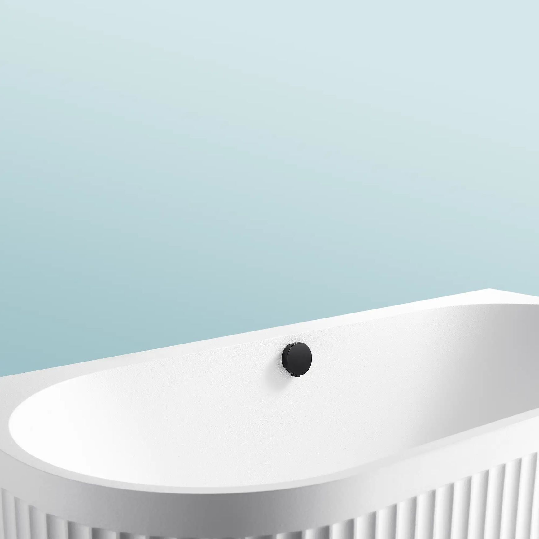 DORIA Back-to-Wall Bath