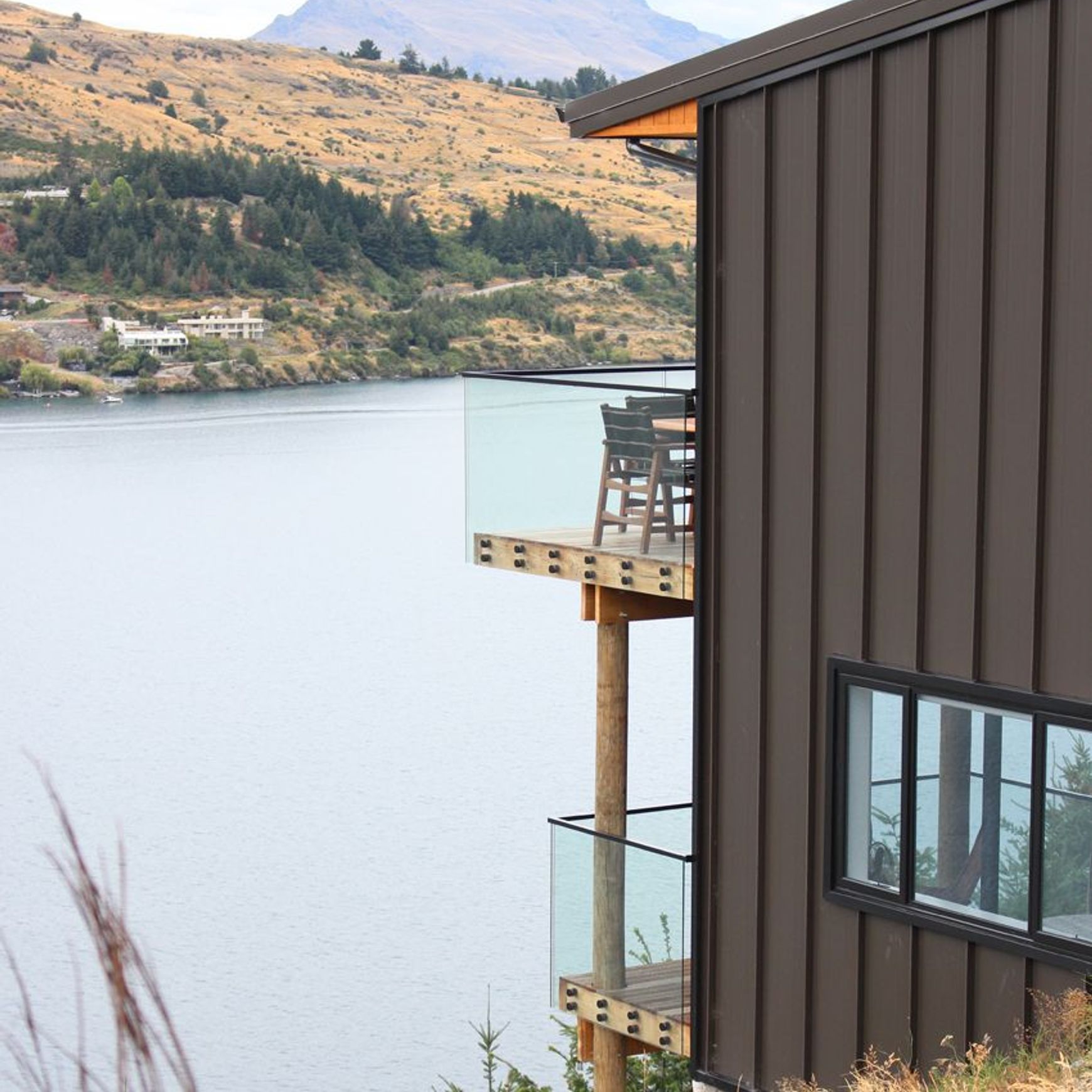 Edgetec® Double Disc Glass Balustrade
