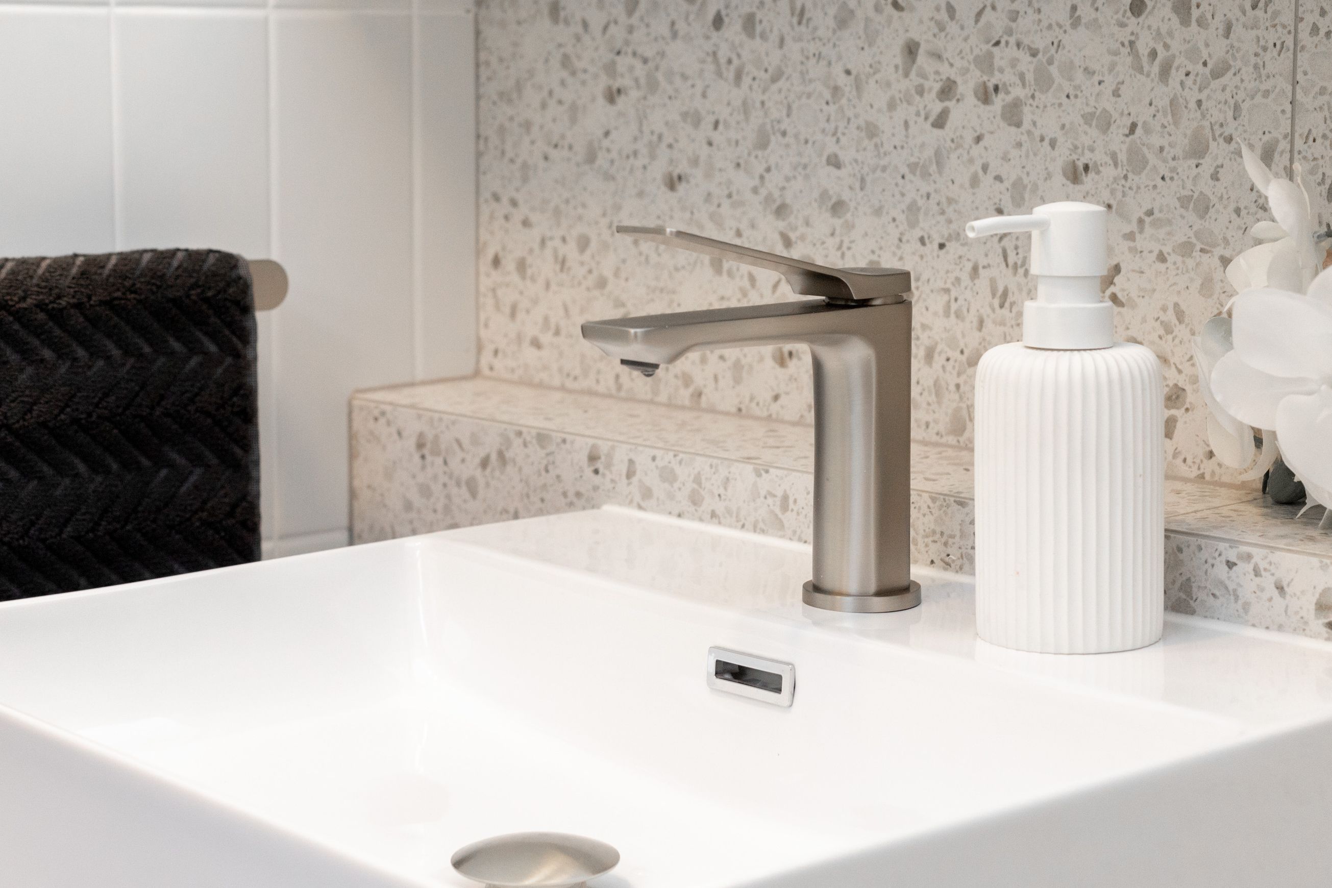 Rushy Basin Mixer Brushed Nickel