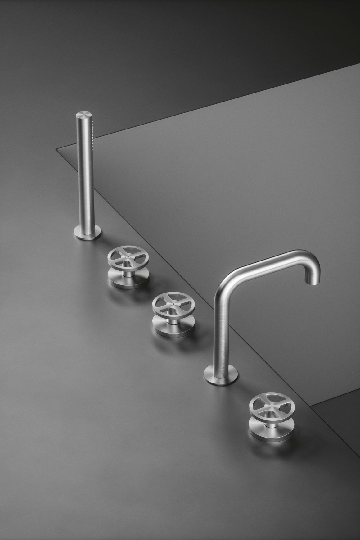 Valvola02 Collection by QUADRO