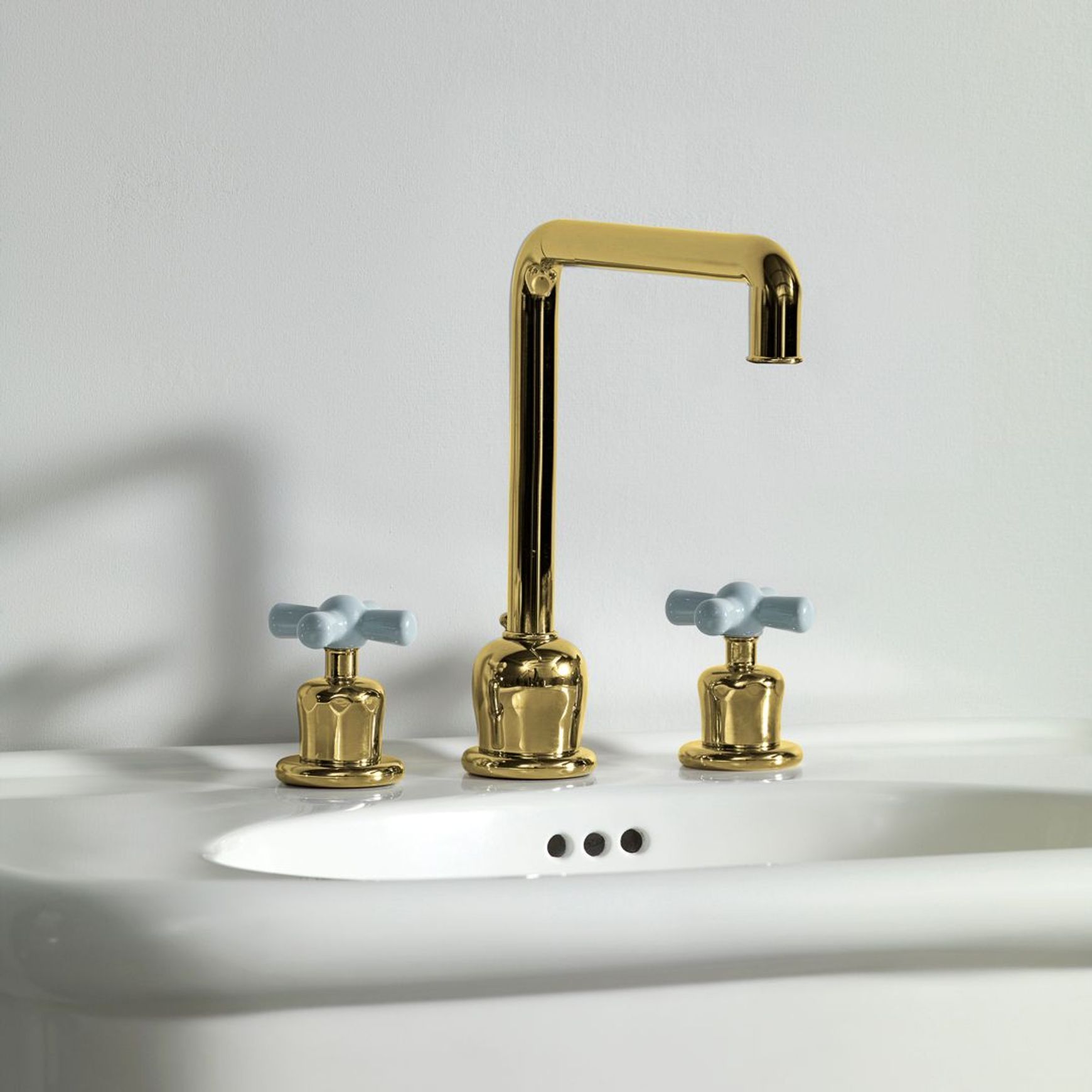 Powder Blue Rockwell Tapware - The Water Monopoly