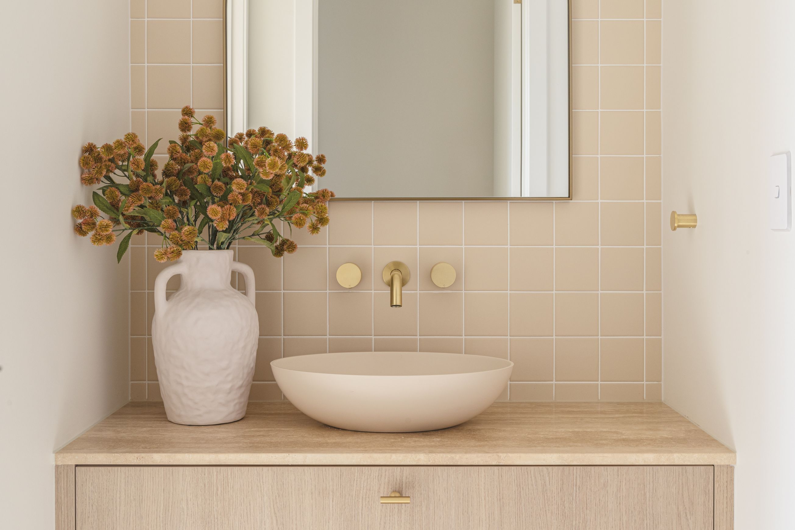 Labello Thin Edge Basin Sink