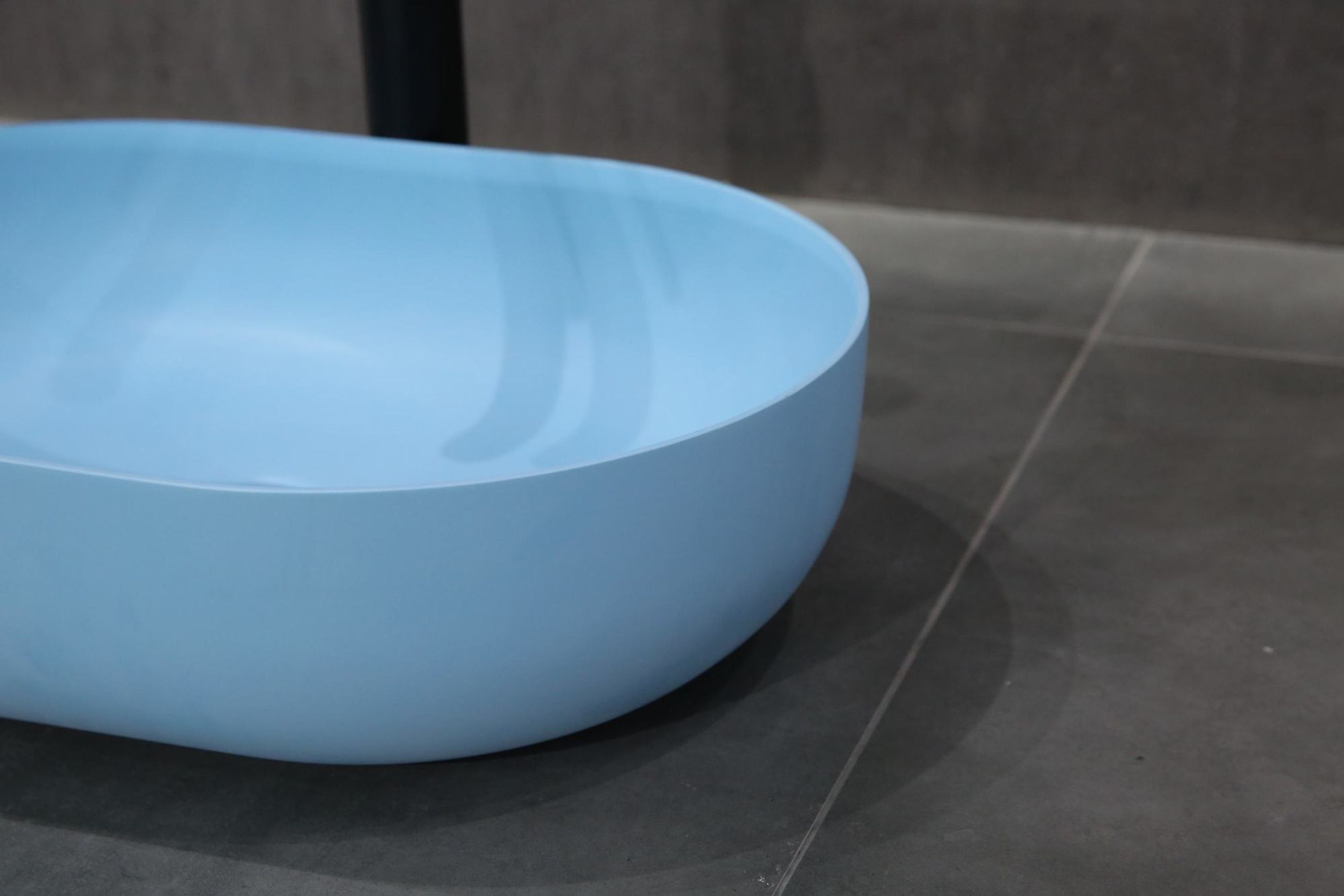 B1151 Hugi Stone Basin Tiffany Blue