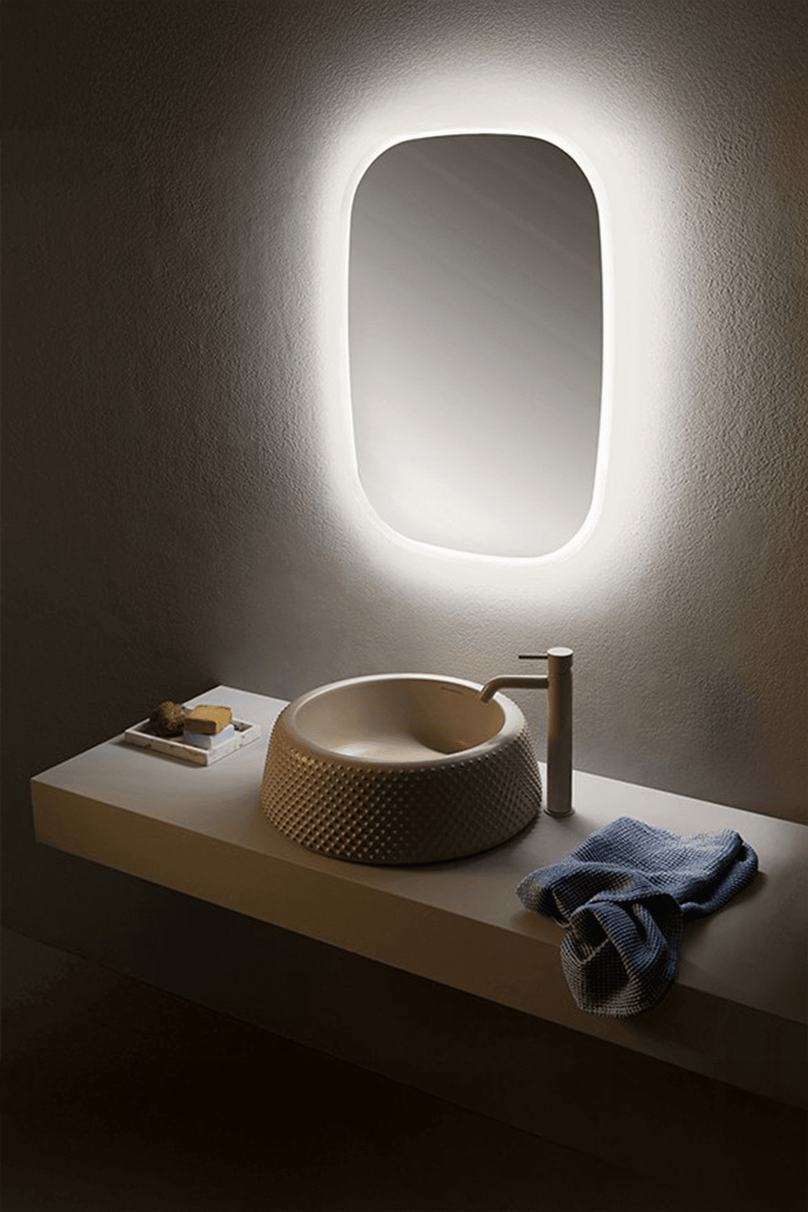 Flaminia Falala Vessel Basin
