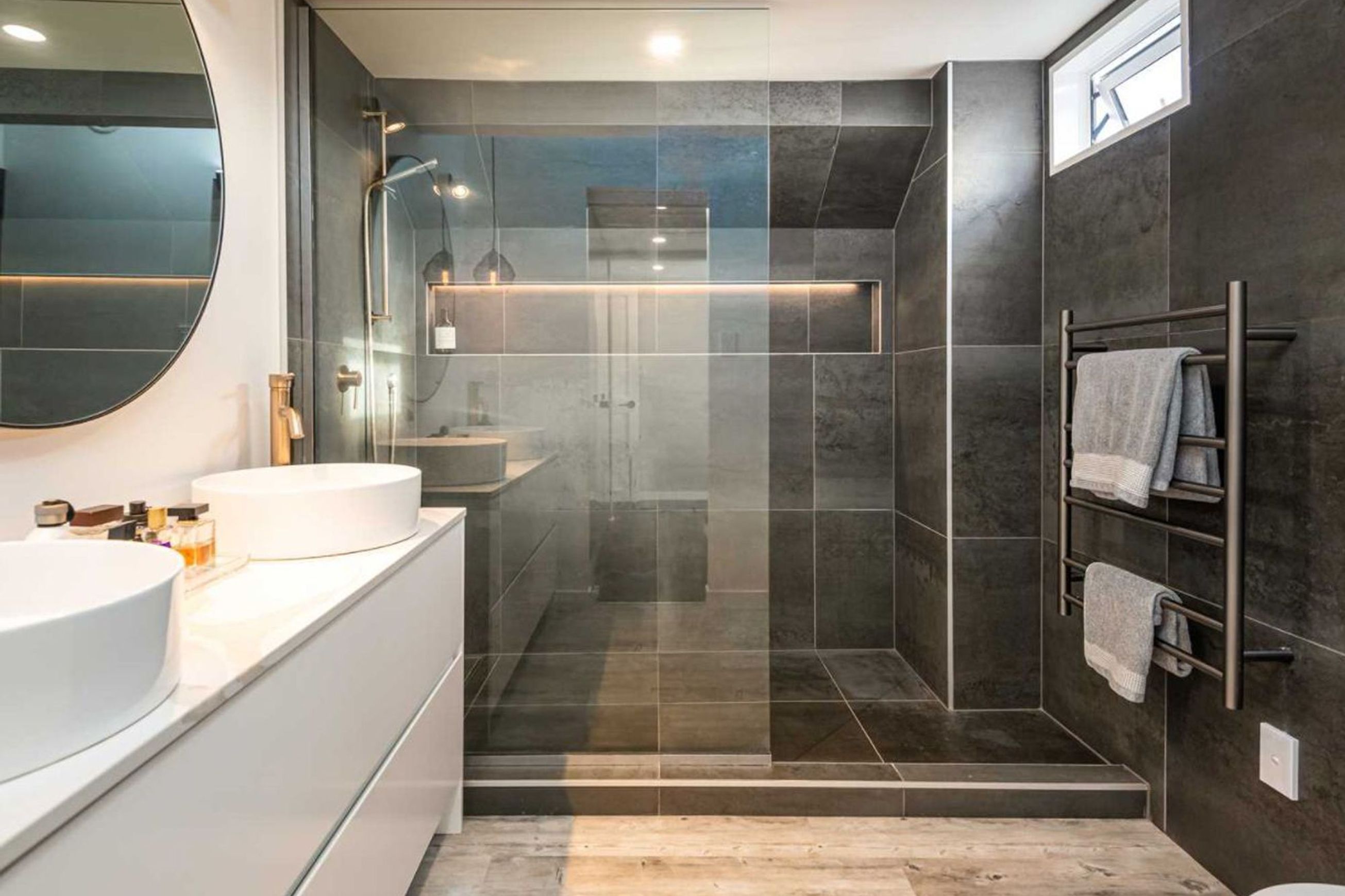 Showers | by NZ Frameless Glass