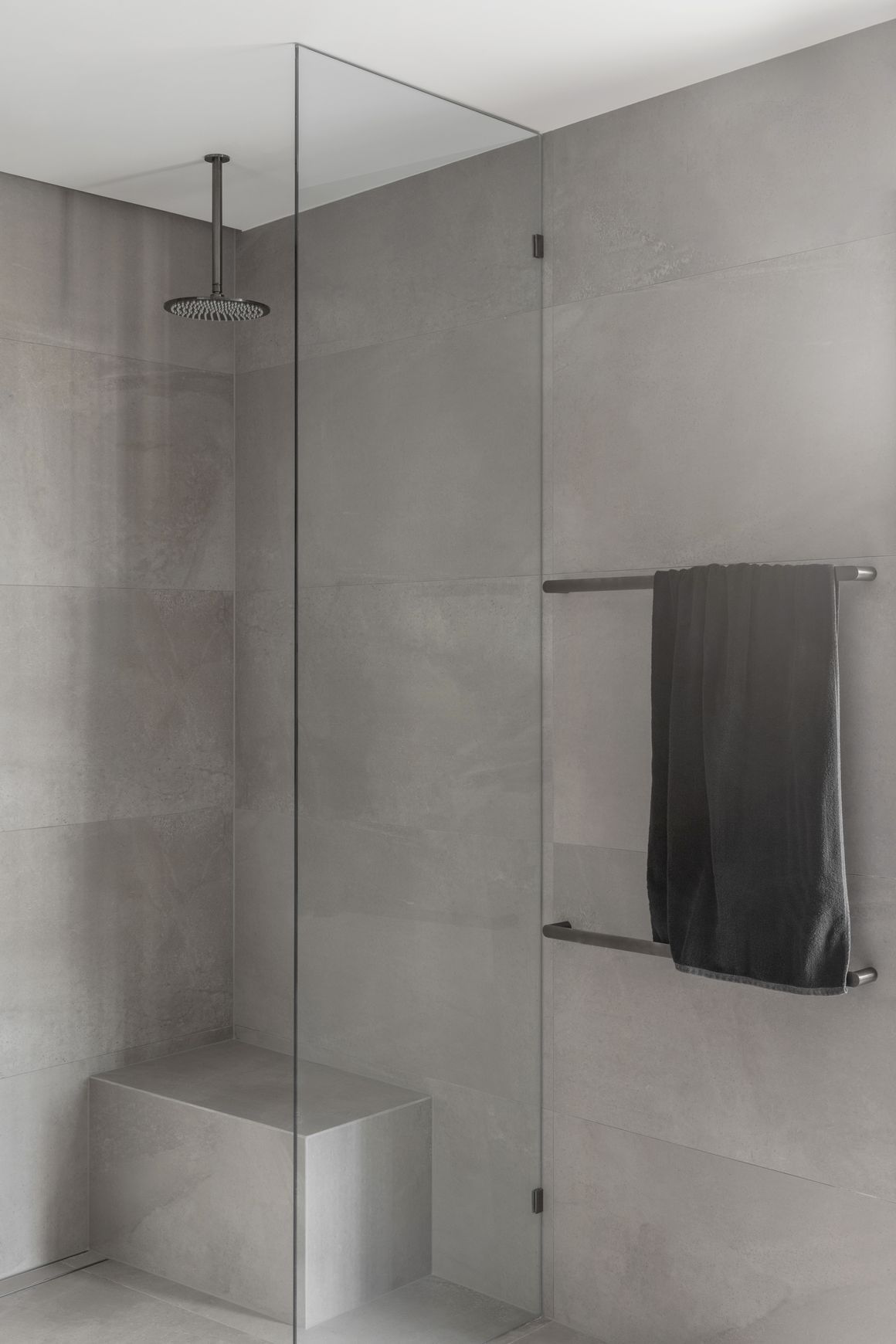 Milani Single Towel Rail 800mm - Brushed Gunmetal