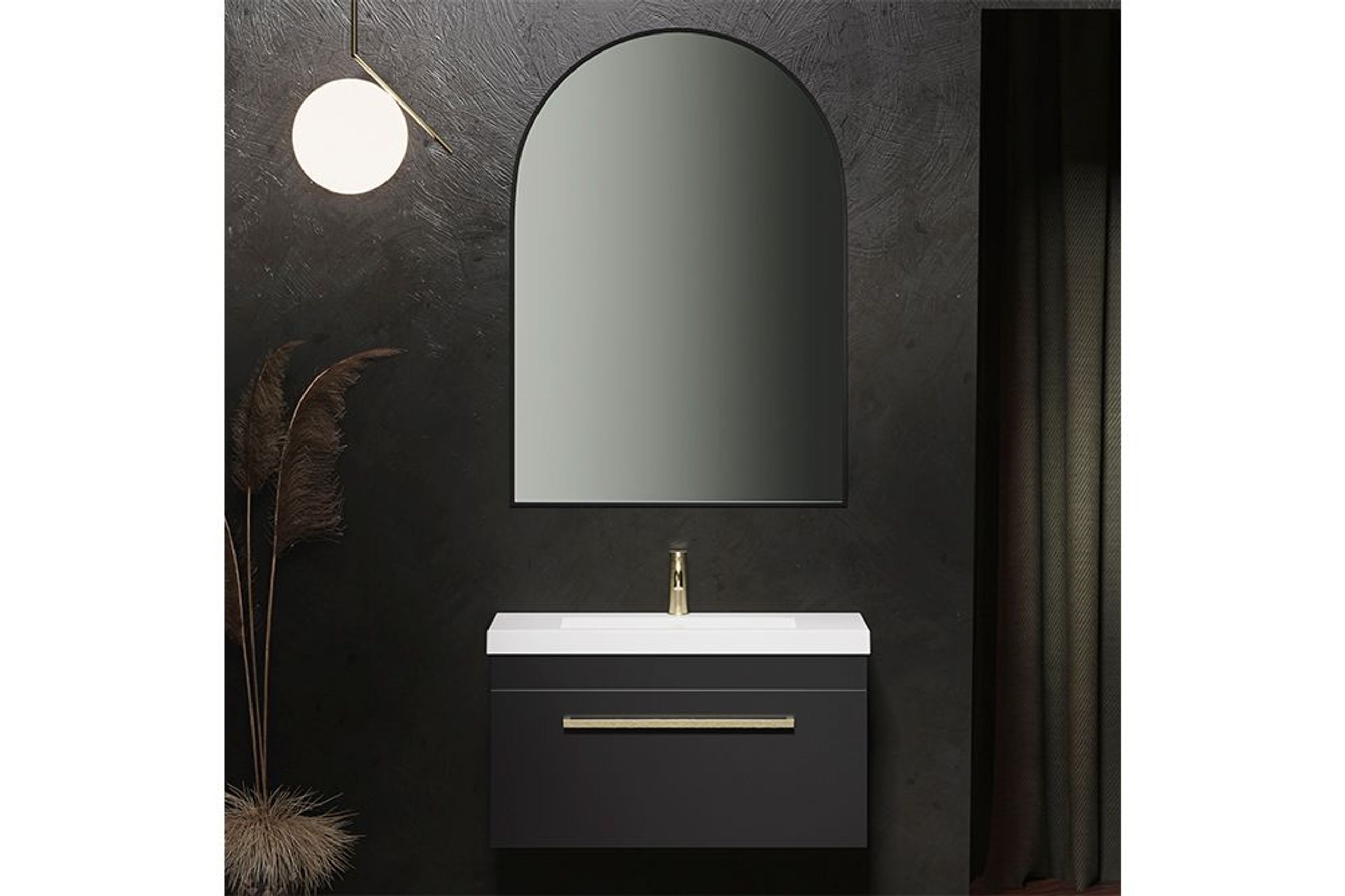 Frame Black 750 Arch Mirror
