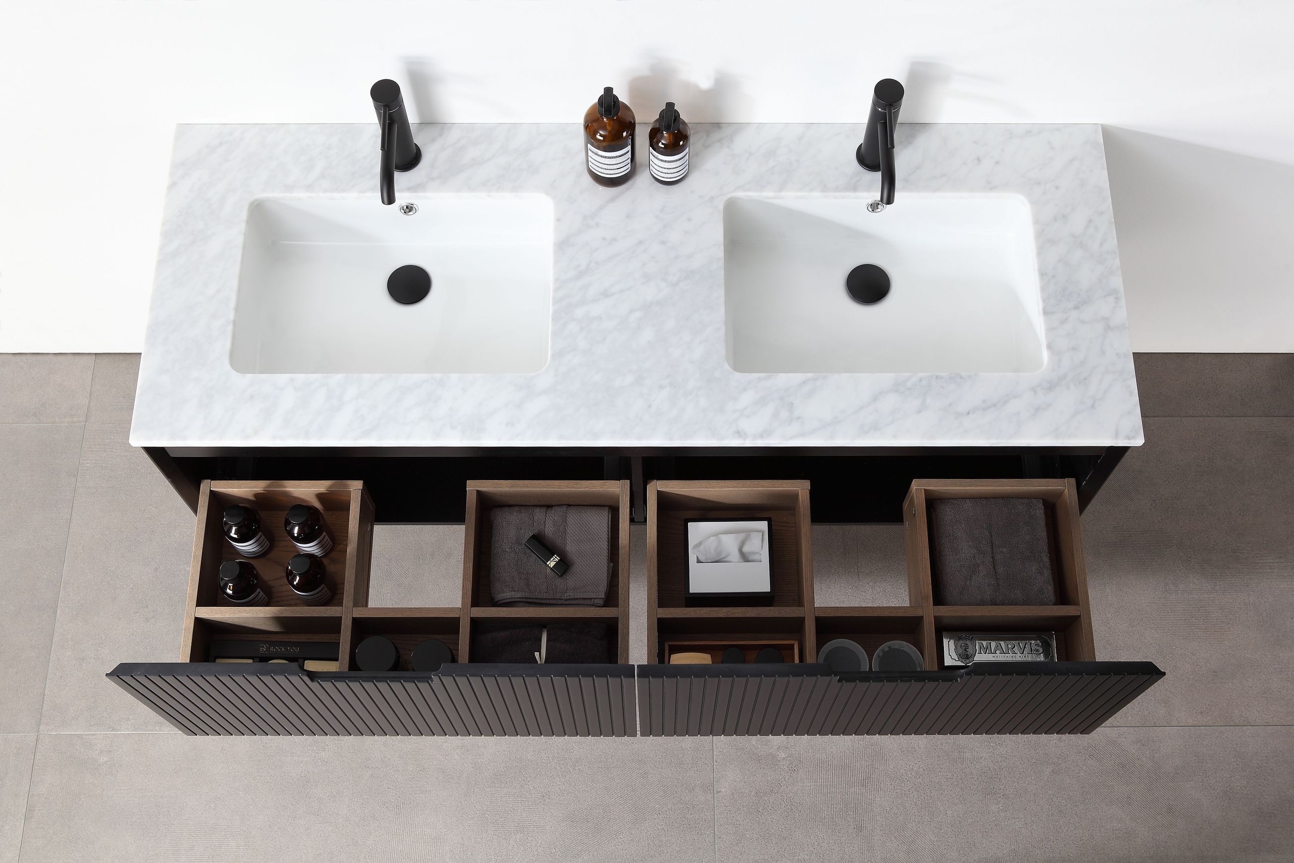 Parisi Vanity | Riga