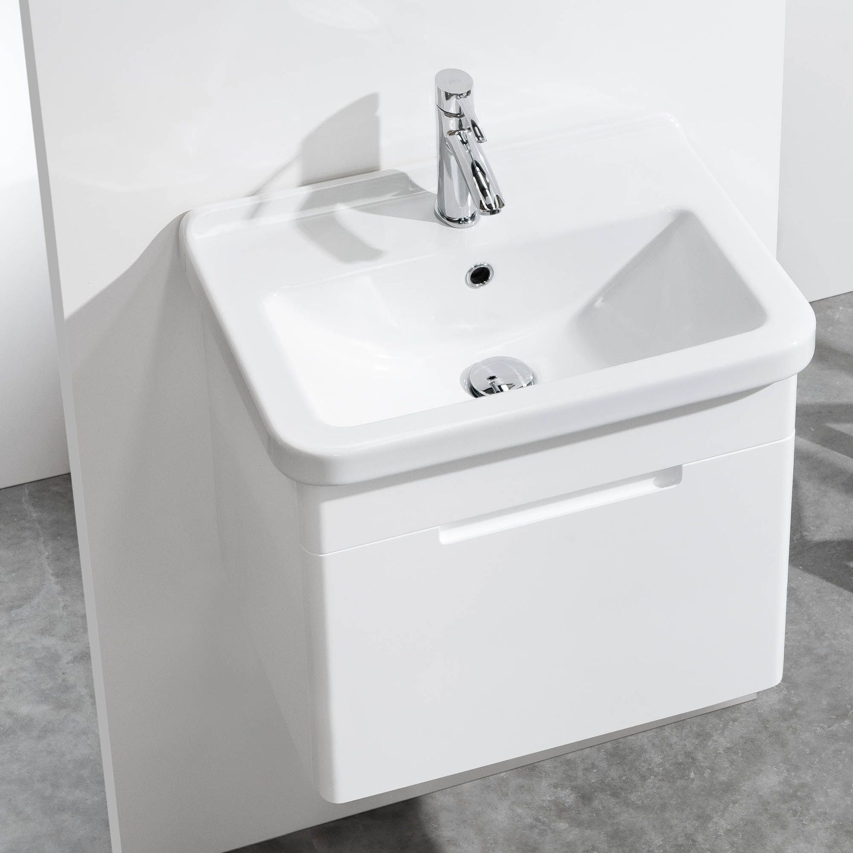 Erika Pro Vanity By Michel Cesar