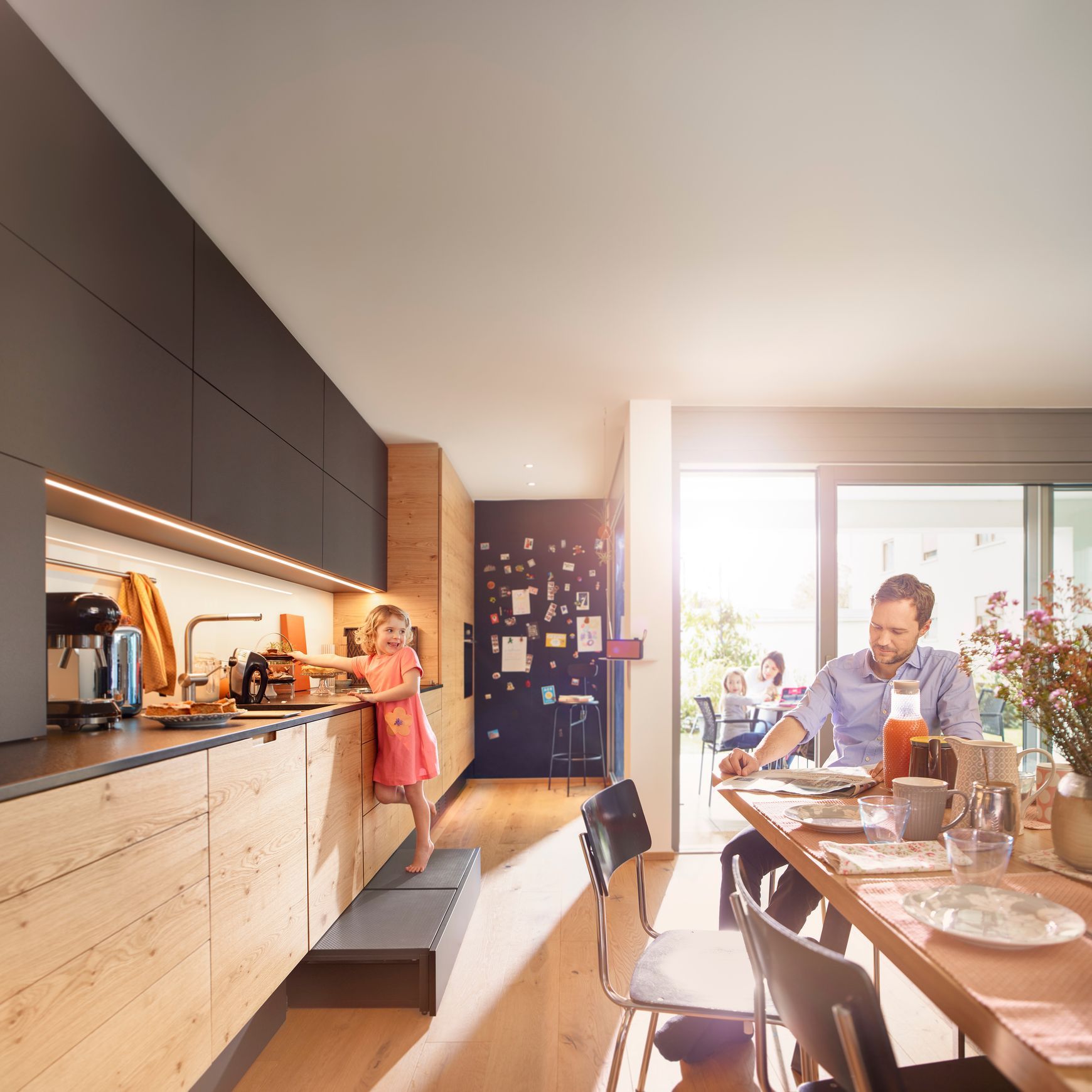 SPACE STEP - Cabinet Application