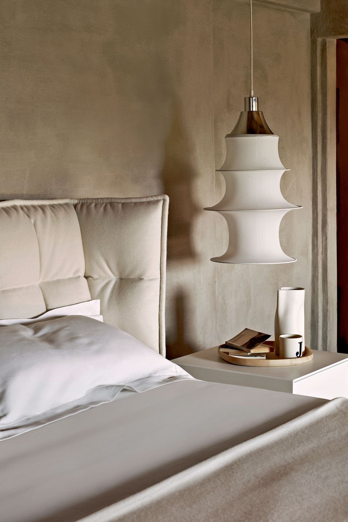 Husk | Bed