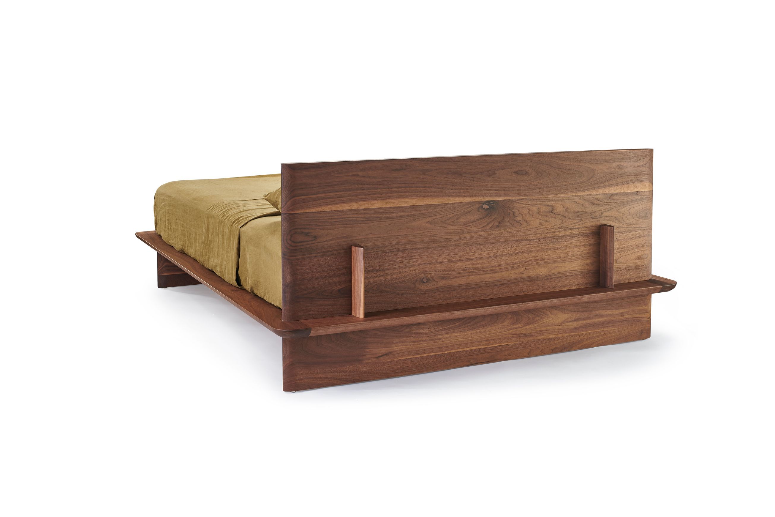 Nami Bed