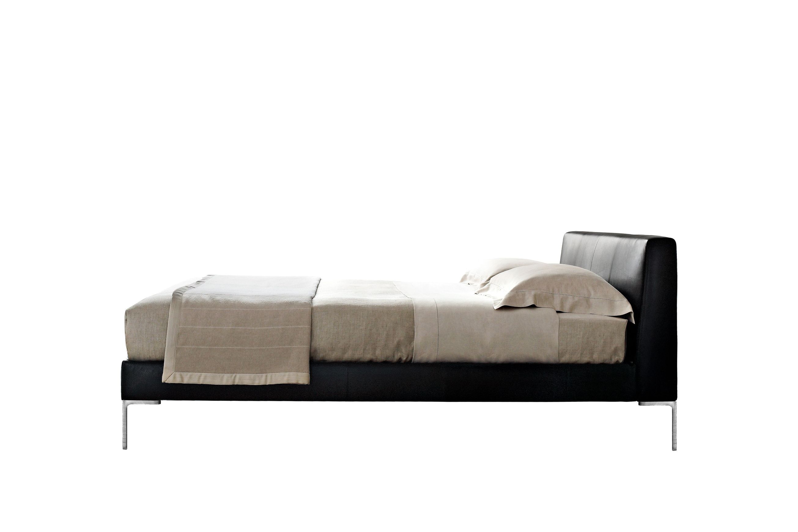 Charles | Bed