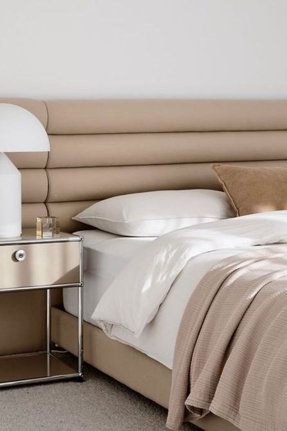 Haller Bedside