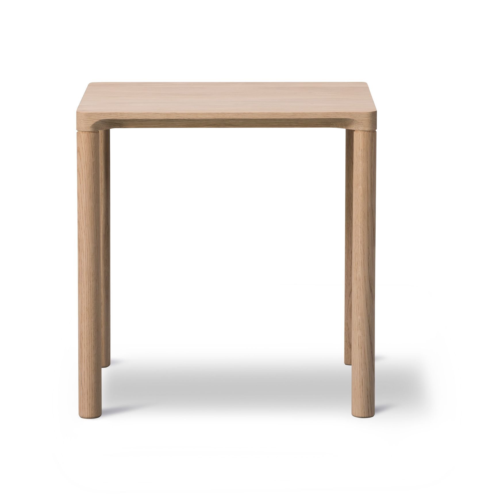 Piloti Side Table - Model 6700 by Fredericia