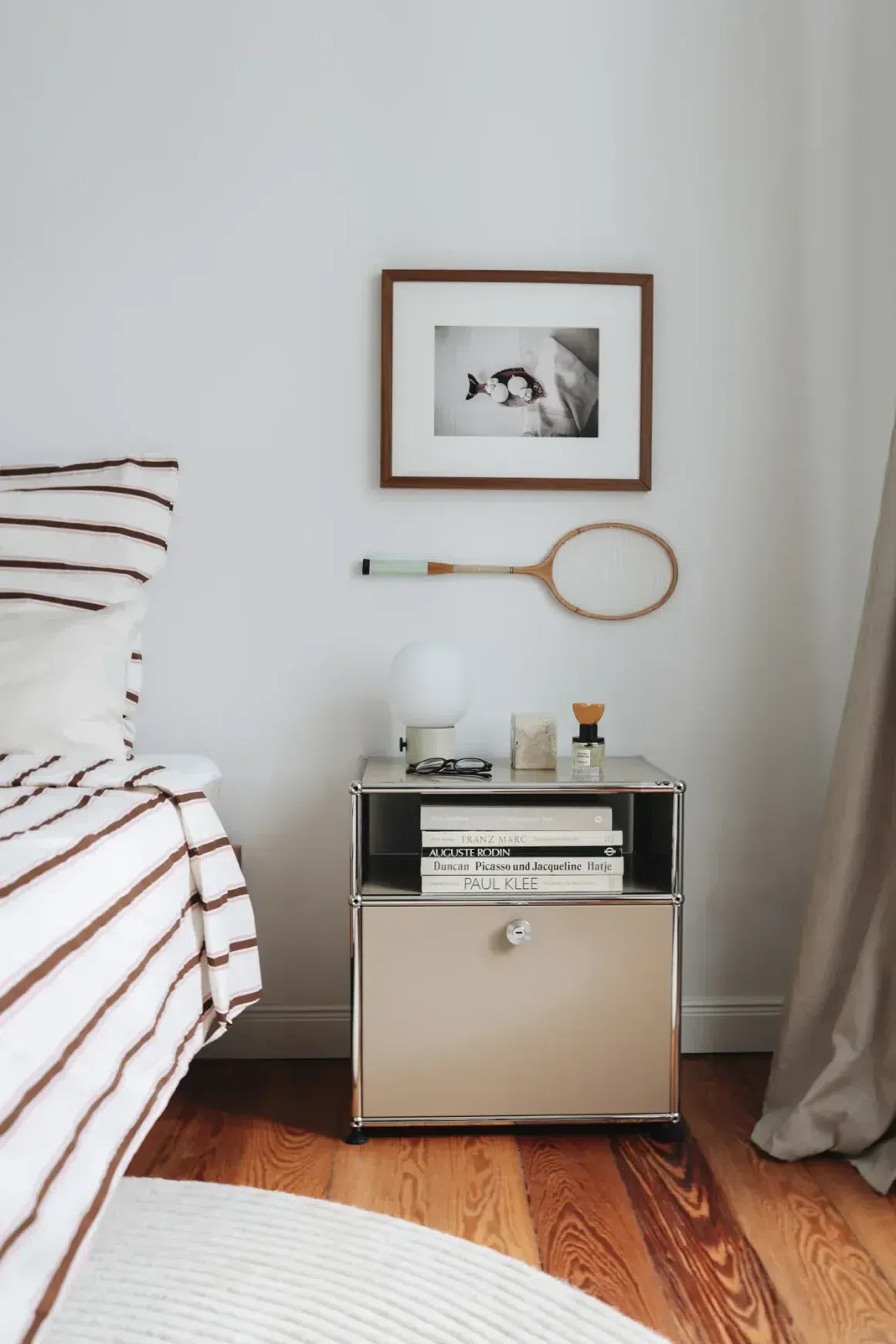 Haller Bedside