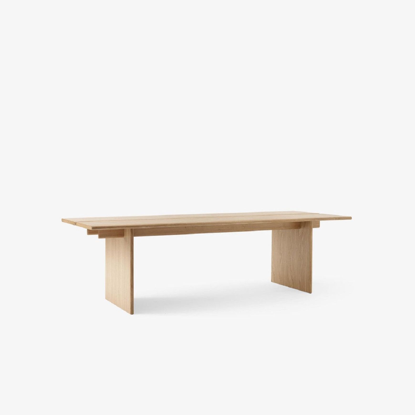 Ita Table & Bench Series