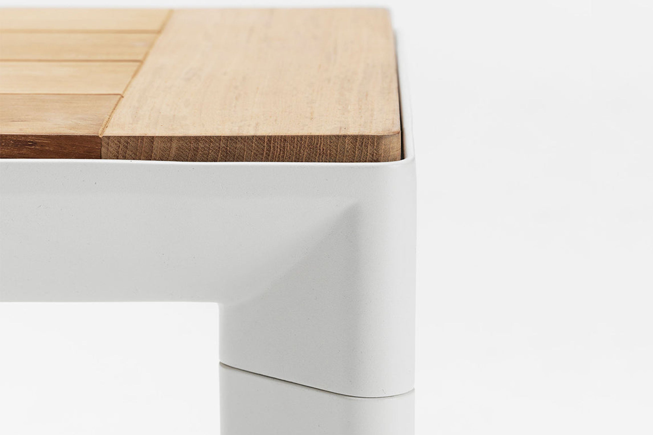 Addis | Aluminium Bench
