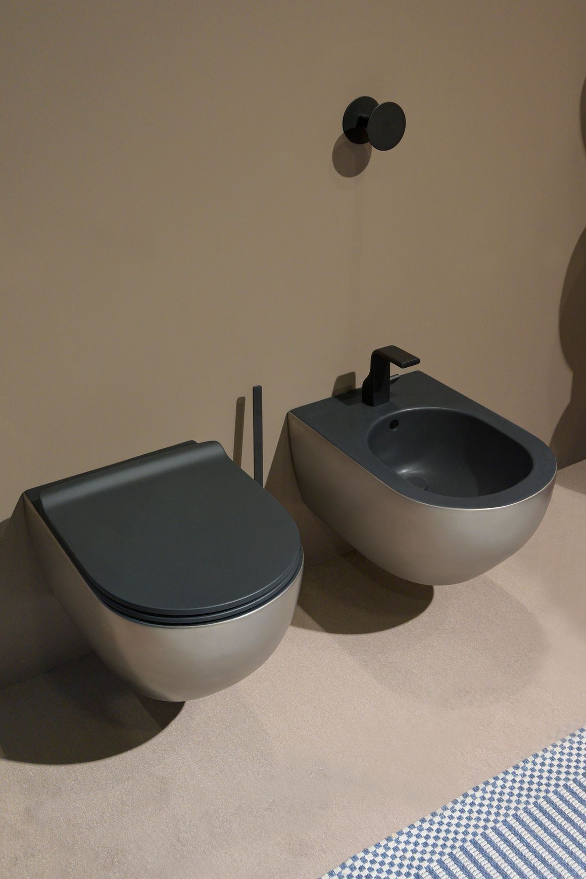App Wall Hung Bidet