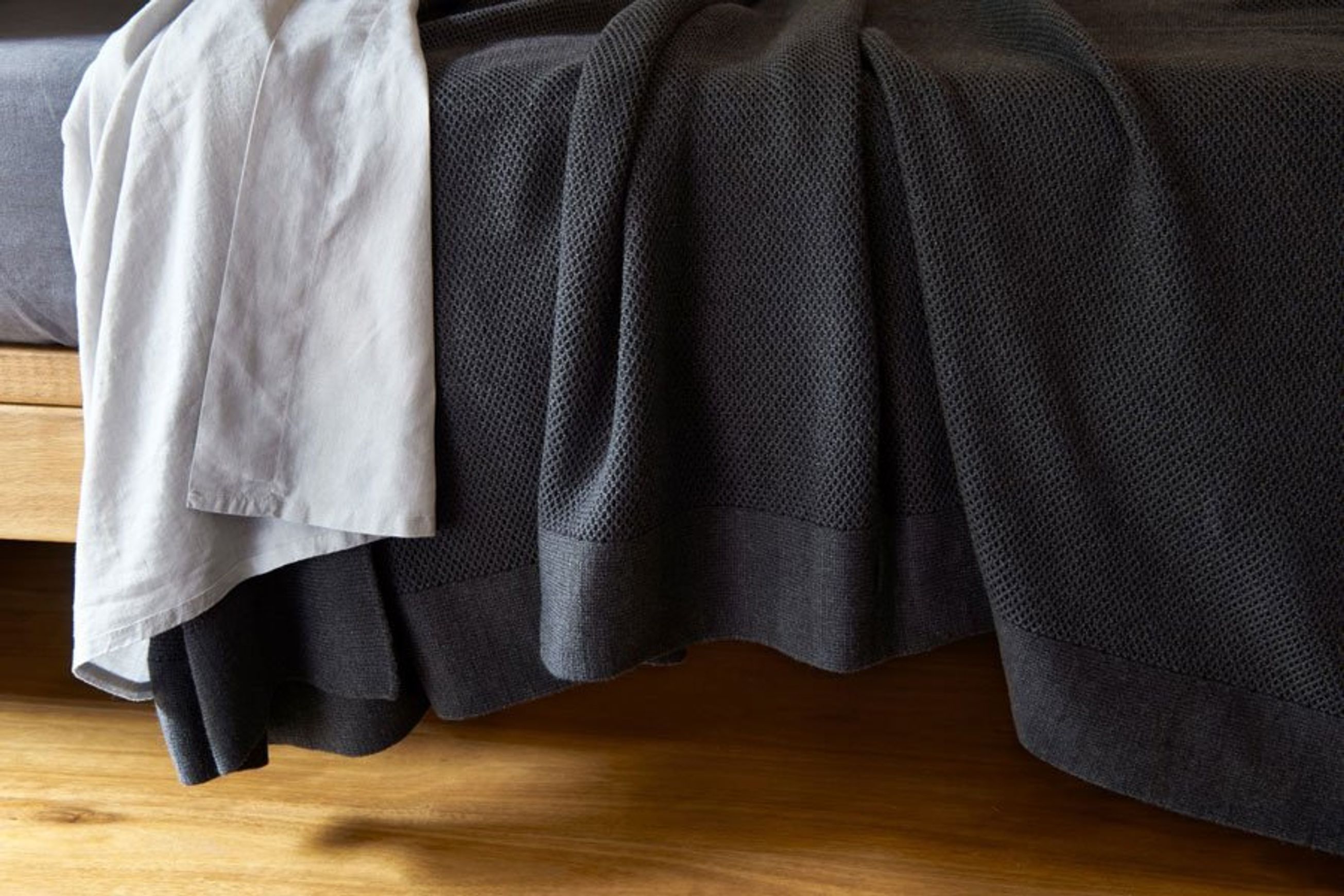 Bamboo & Cotton Superking Blanket - Honeycomb