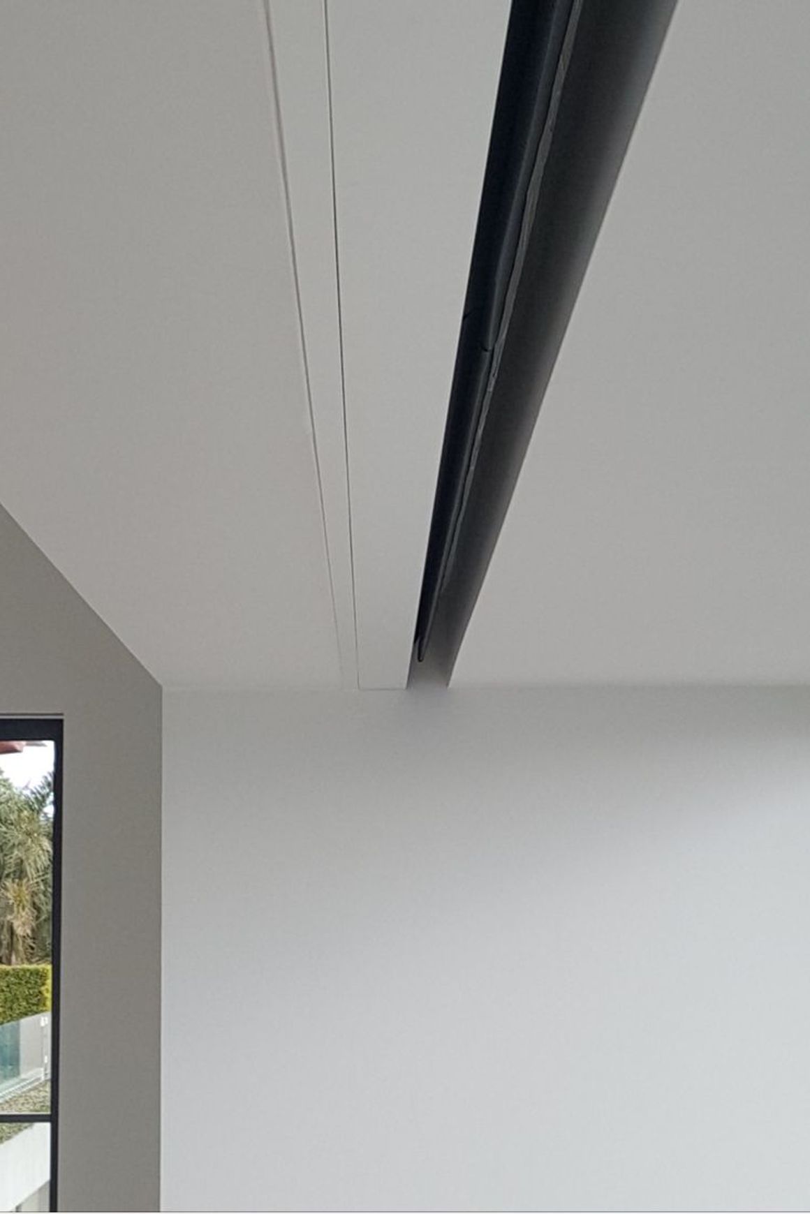 Vanda Recessed FlushBox