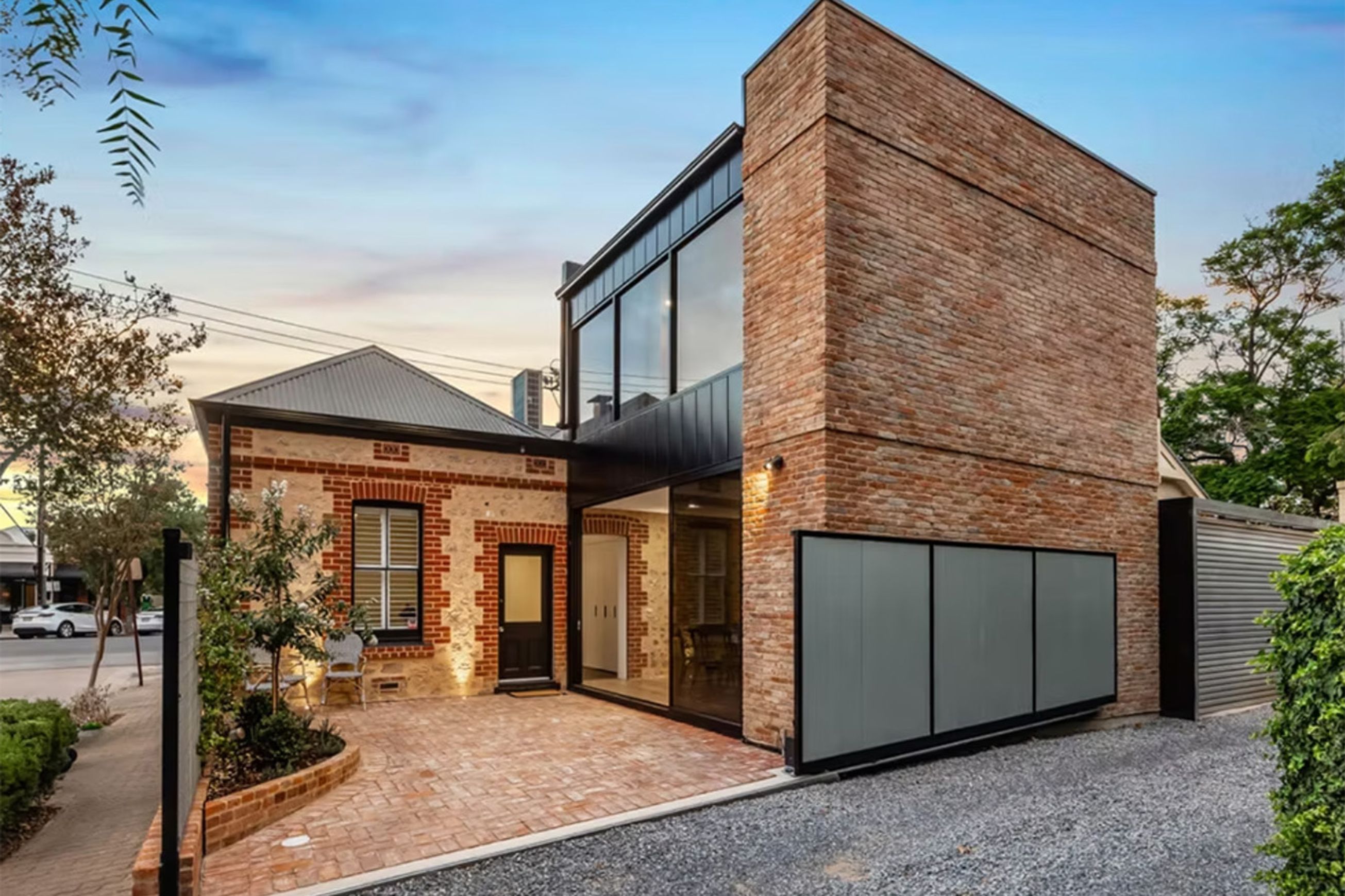 Cottage Red - Reclamation Reds Bricks