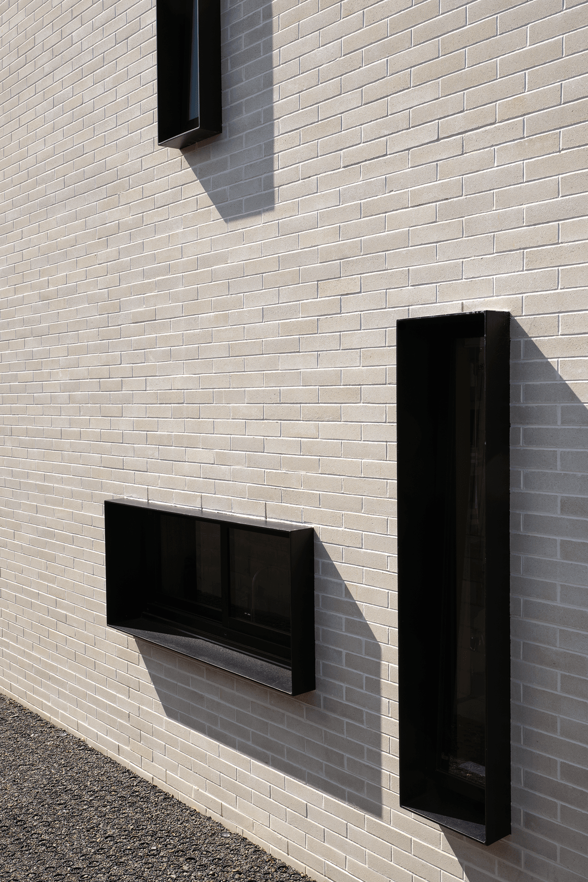 Strata Brick
