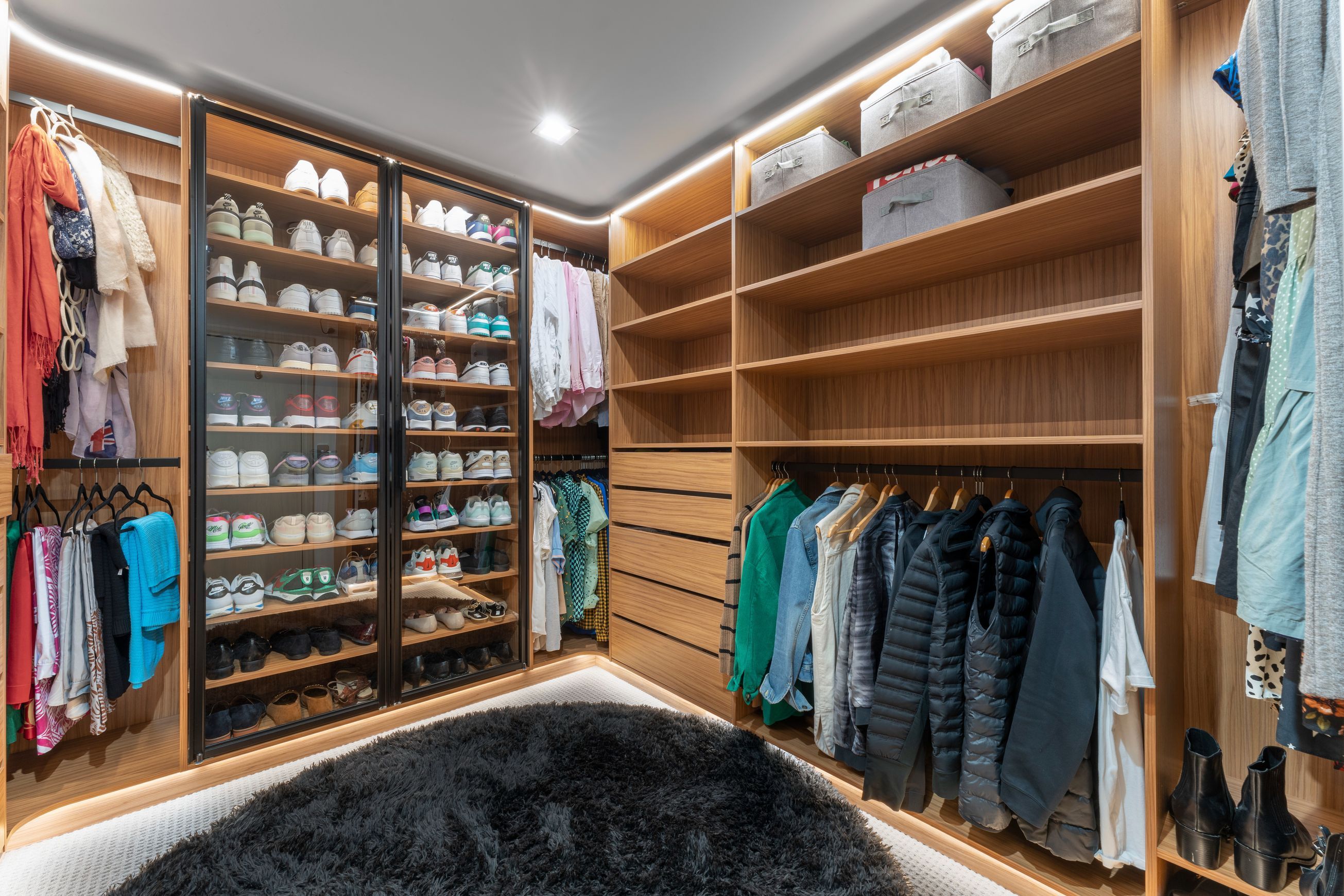 Luxe Wardrobes