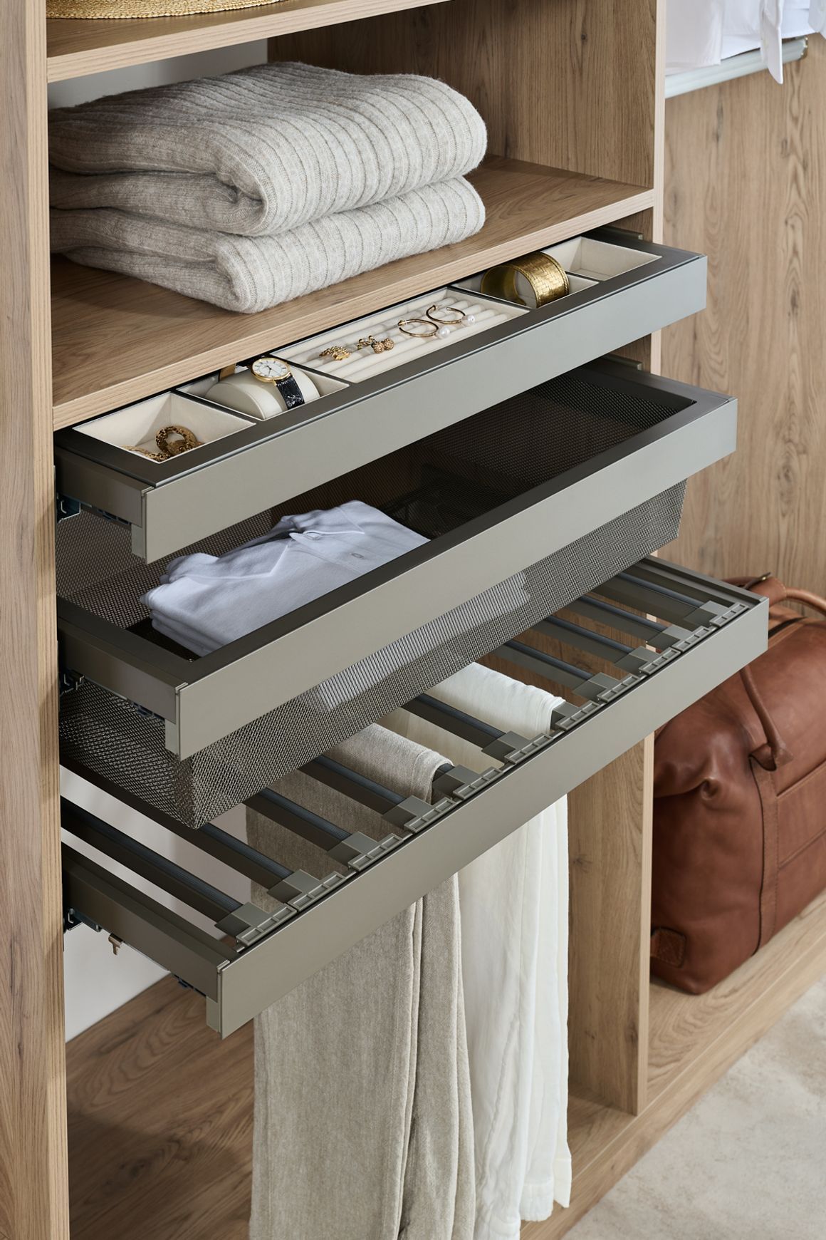 ClosetPro® Gennaro™  Ultra 550™ Accessories
