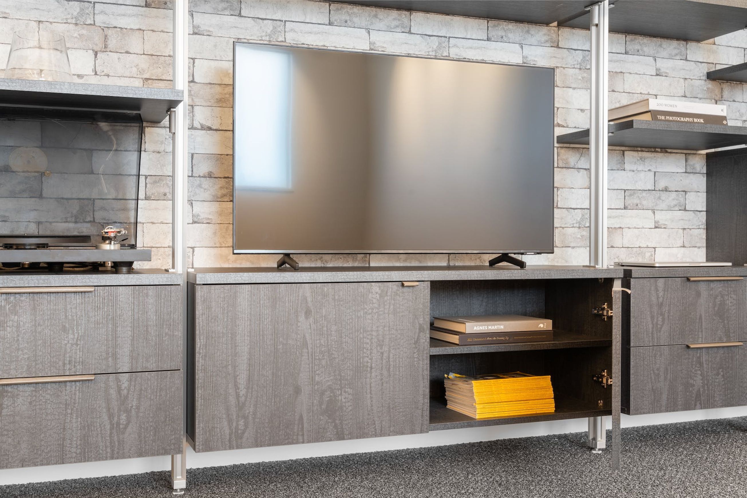 Innova Wardrobes
