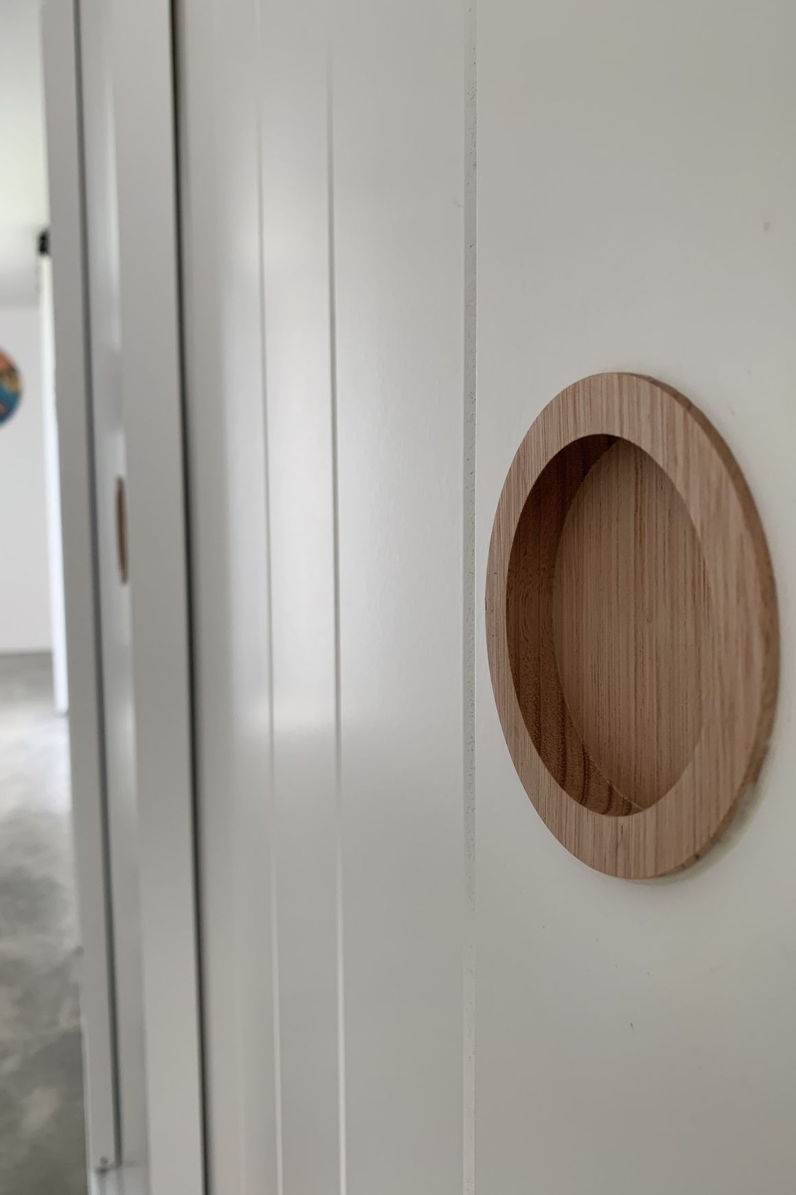 Setto Round - Timber Door Handle - TDH010