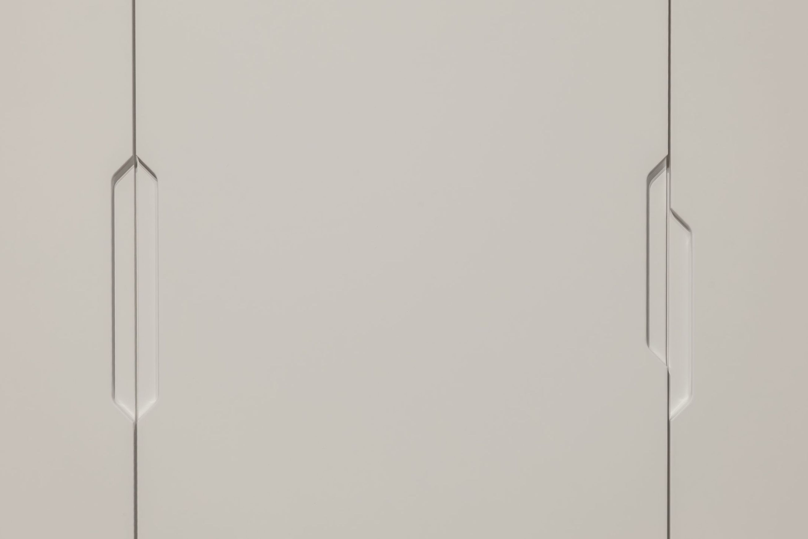 Opticoat™ Cabinet Handles