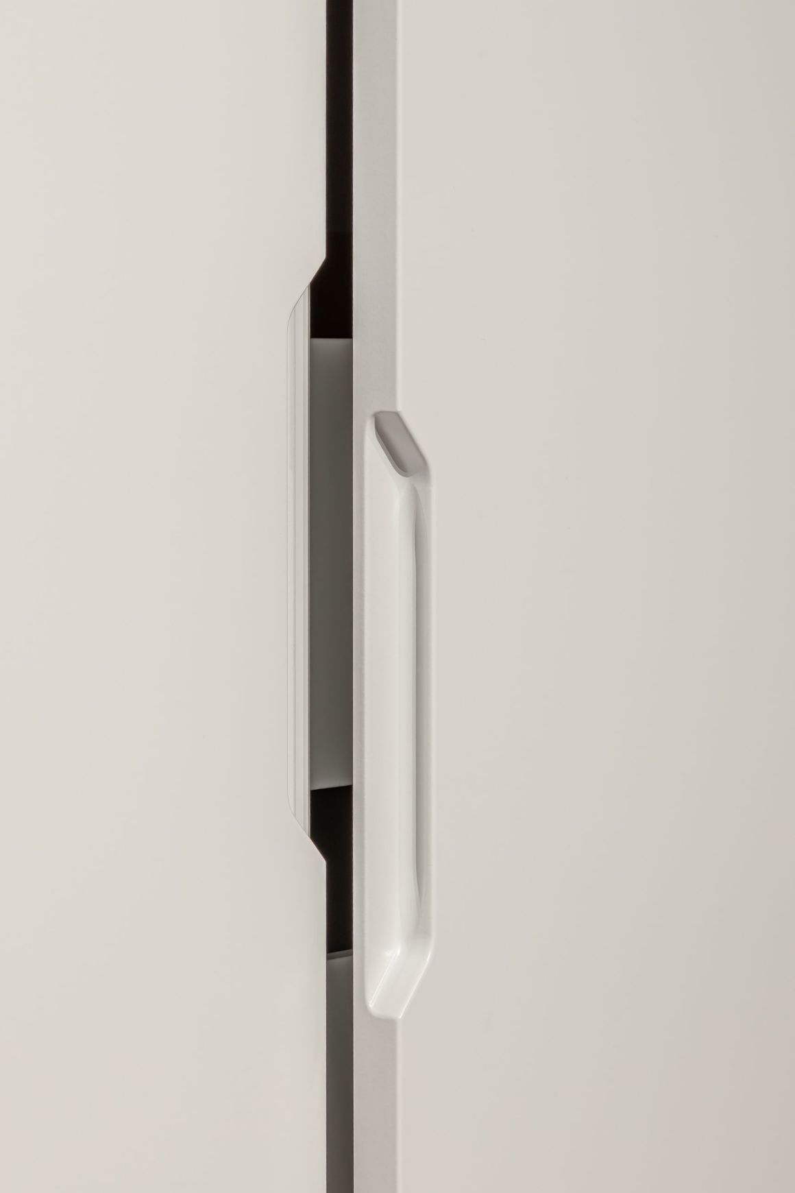 Opticoat™ Cabinet Handles