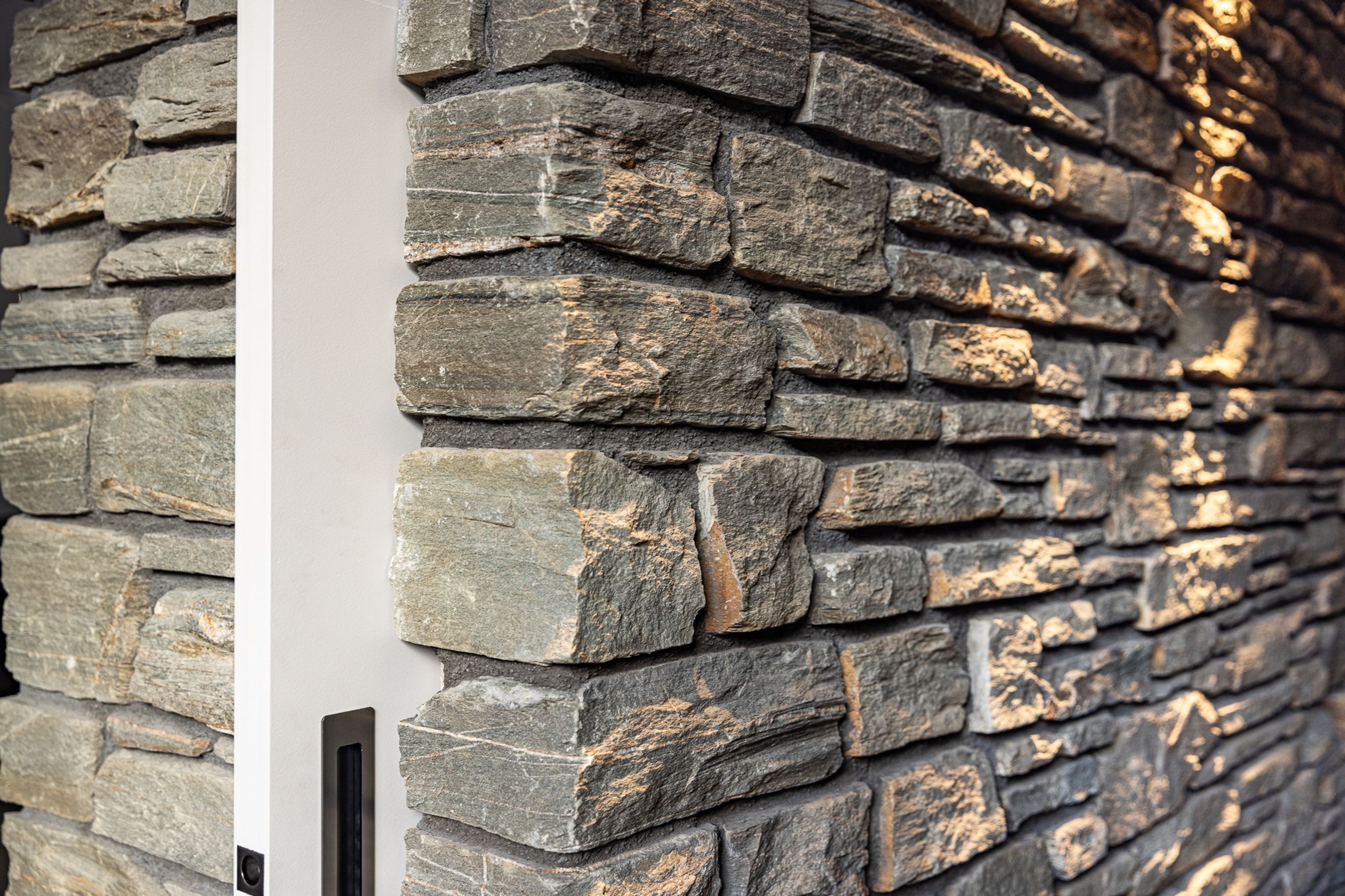 Cluden Grey Stone