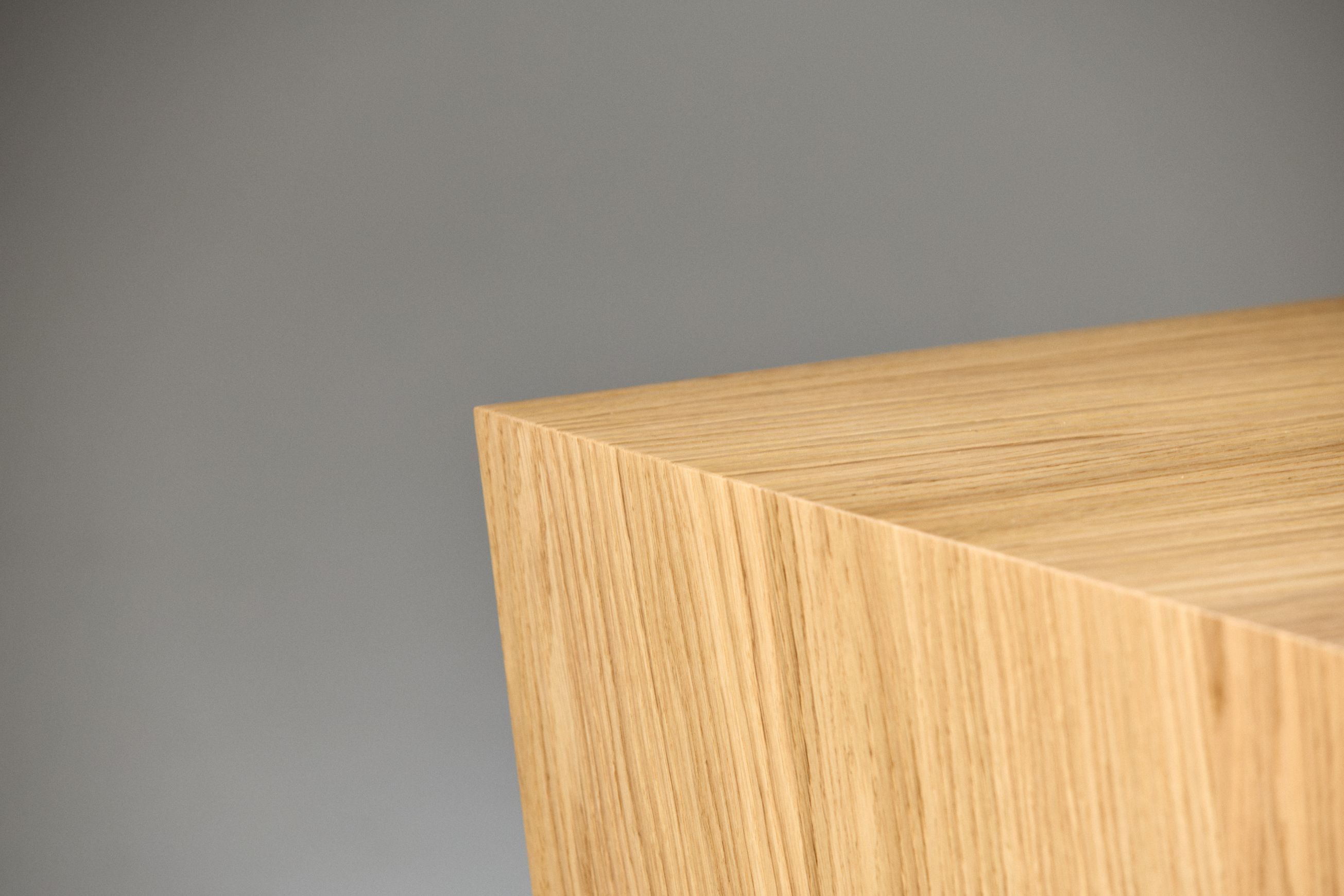 Mono Tilt XL Coffee Table