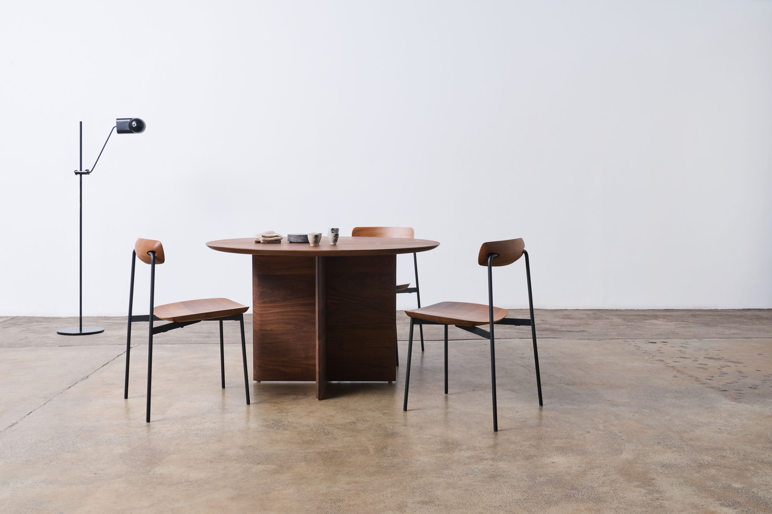 Nami Tables