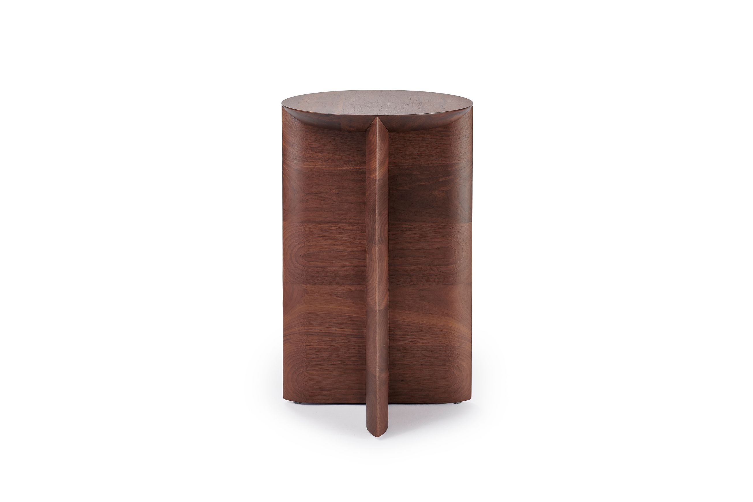 Nami Tables