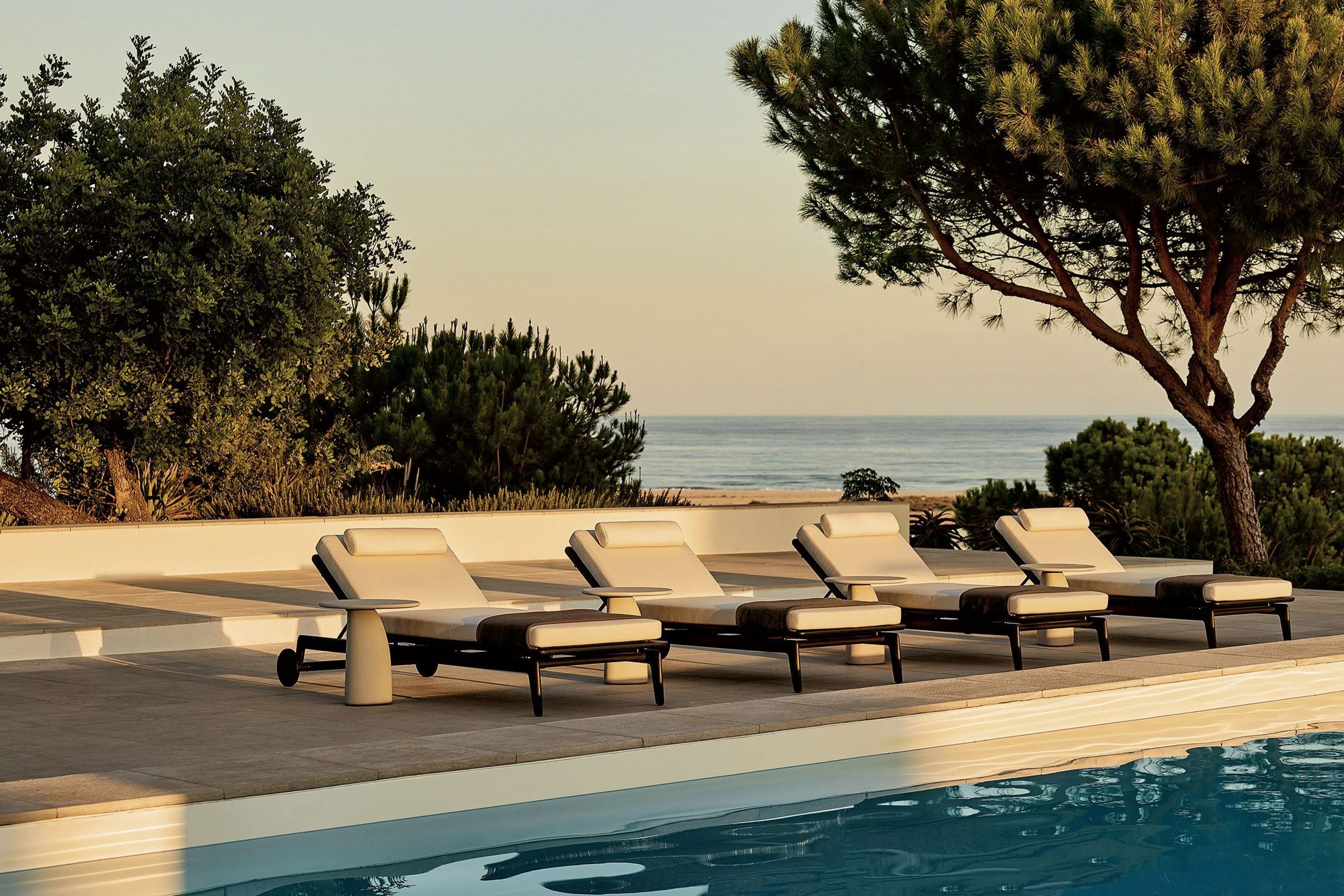 Strata Outdoor Coffee Table